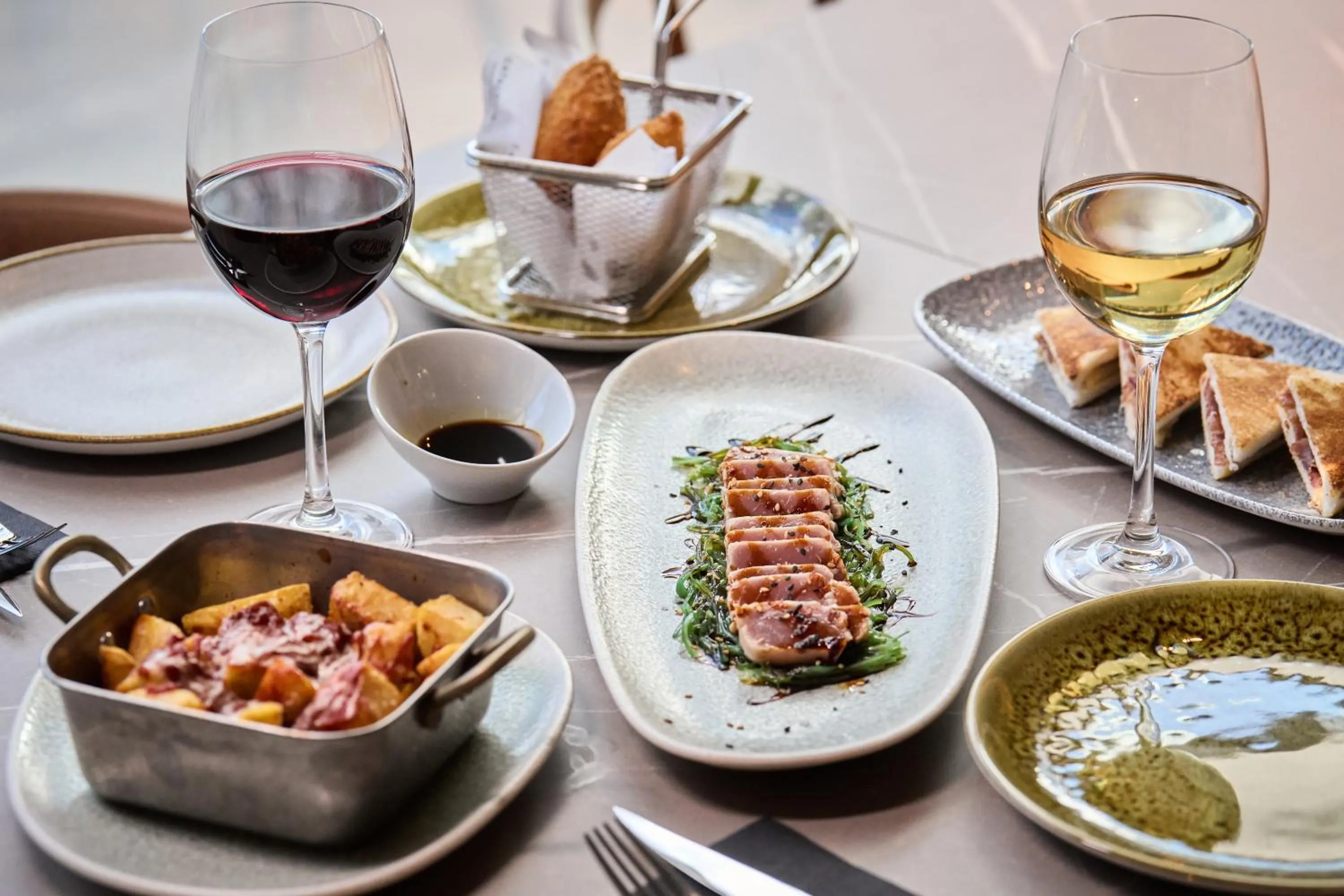 Restaurant/places to eat in Catalonia La Maquinista