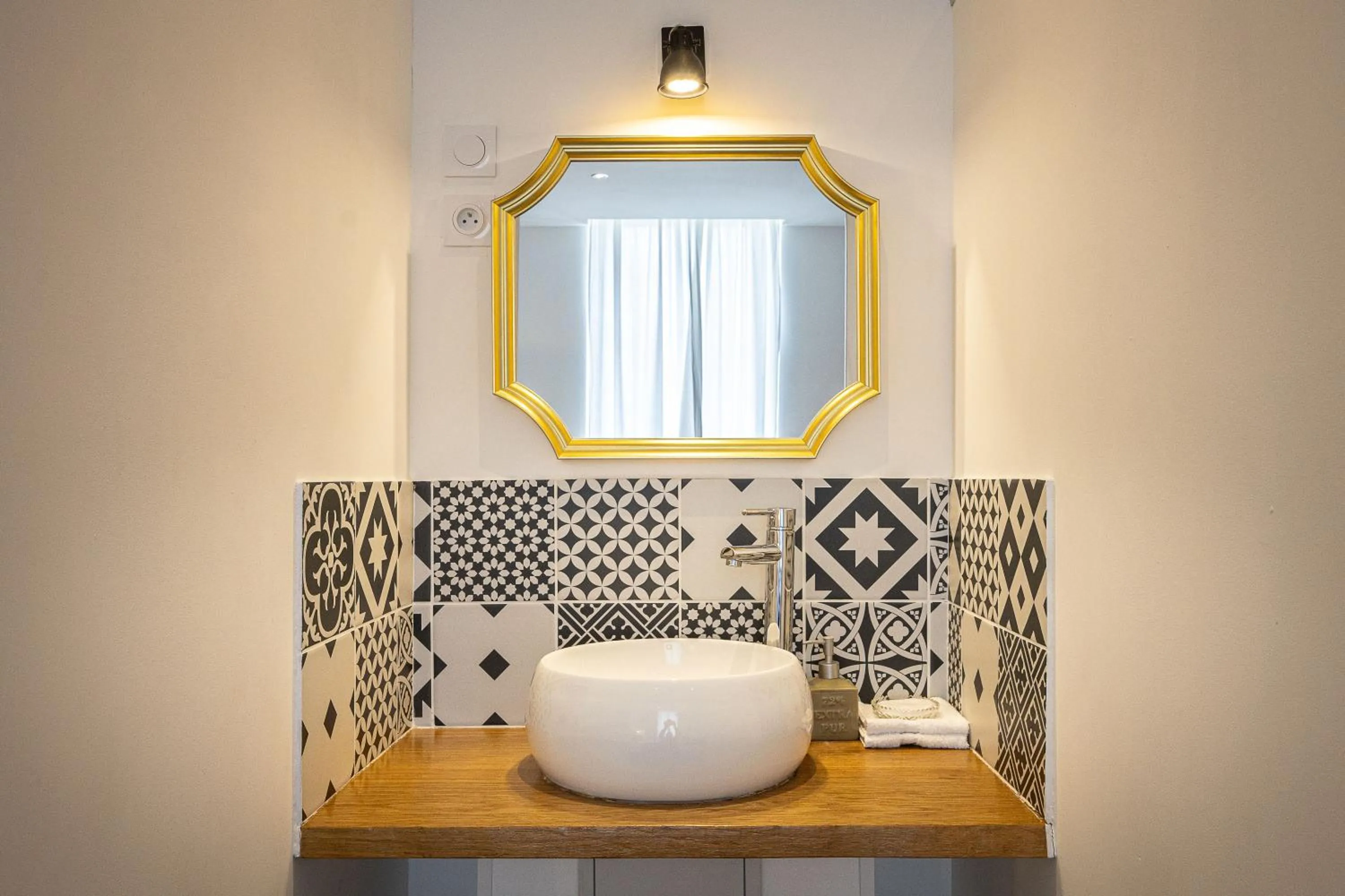 Bathroom in SalutBB Chambre d'hote