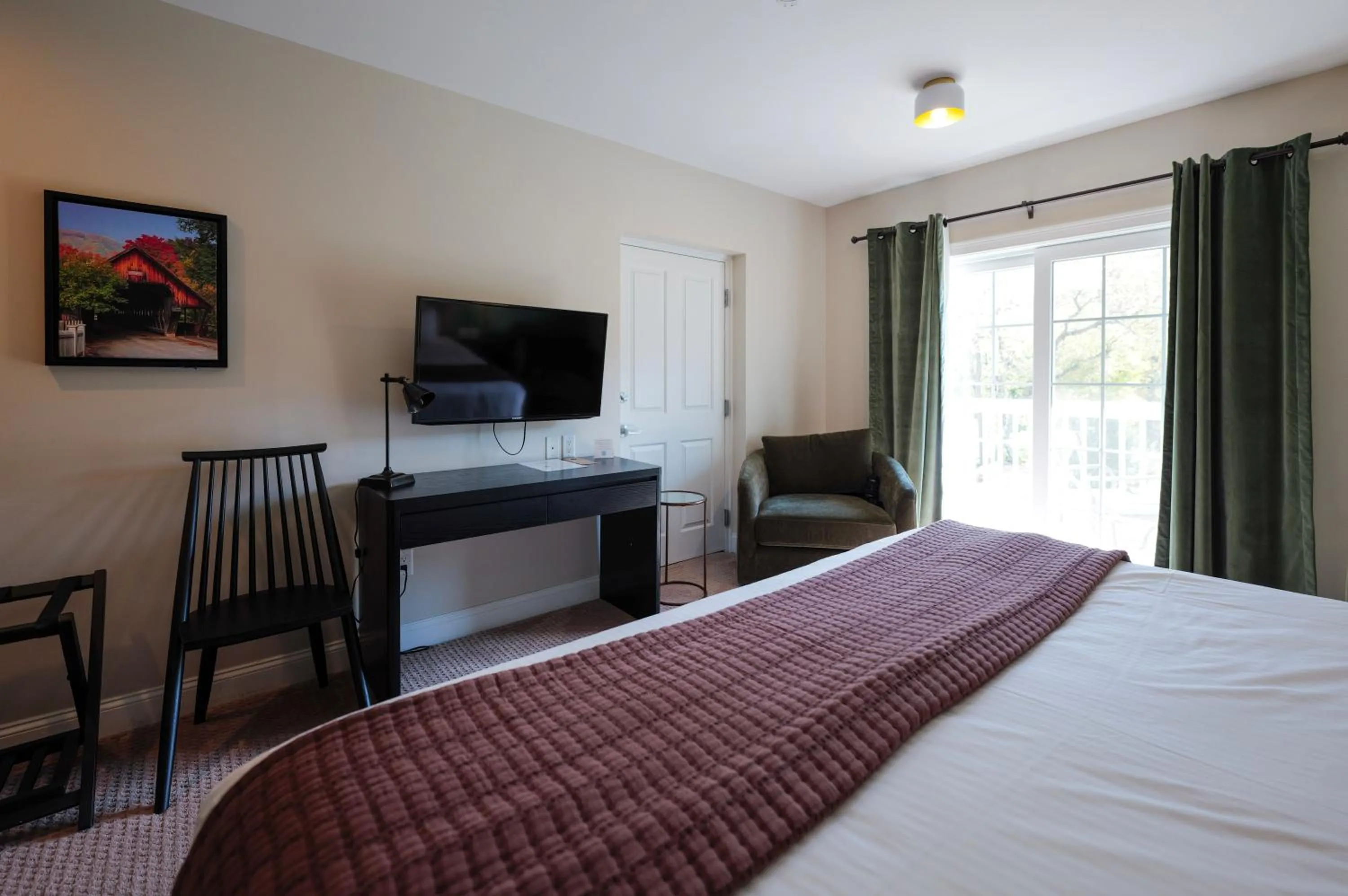 Bed in On the River Inn