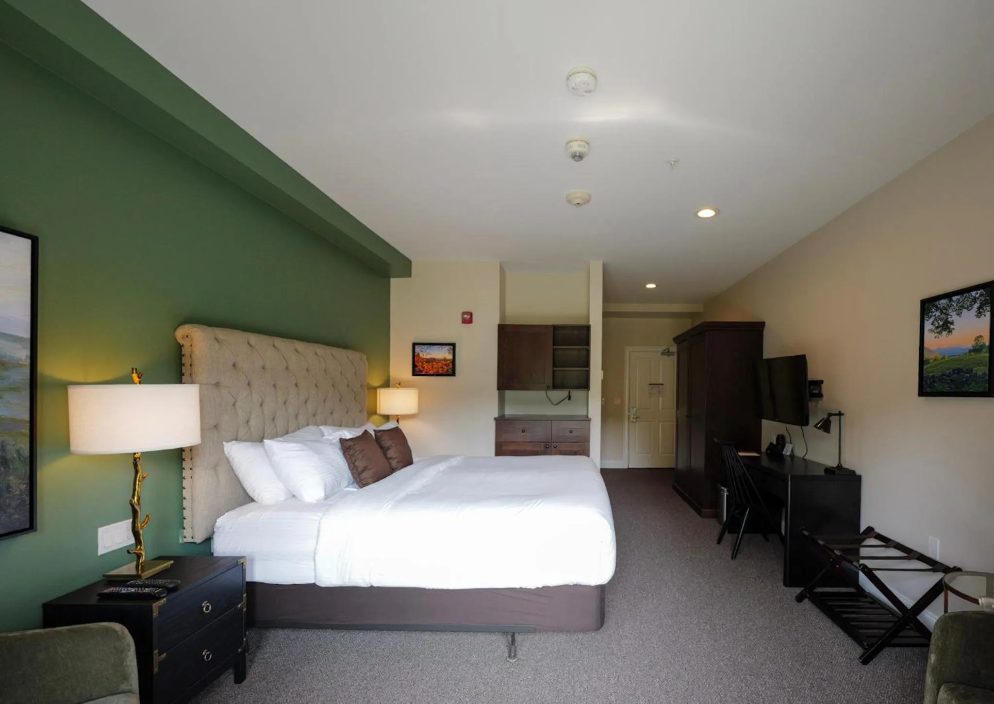 Bed in On the River Inn