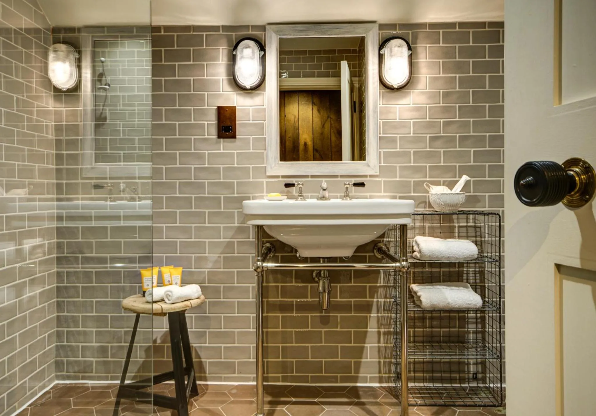 Shower in No131 The Promenade