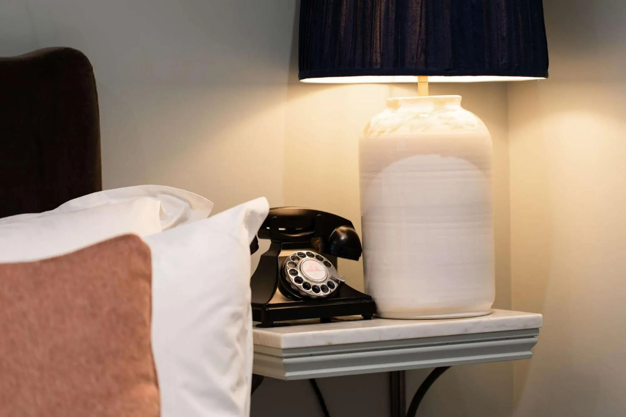 Bed in The Wheatsheaf Inn