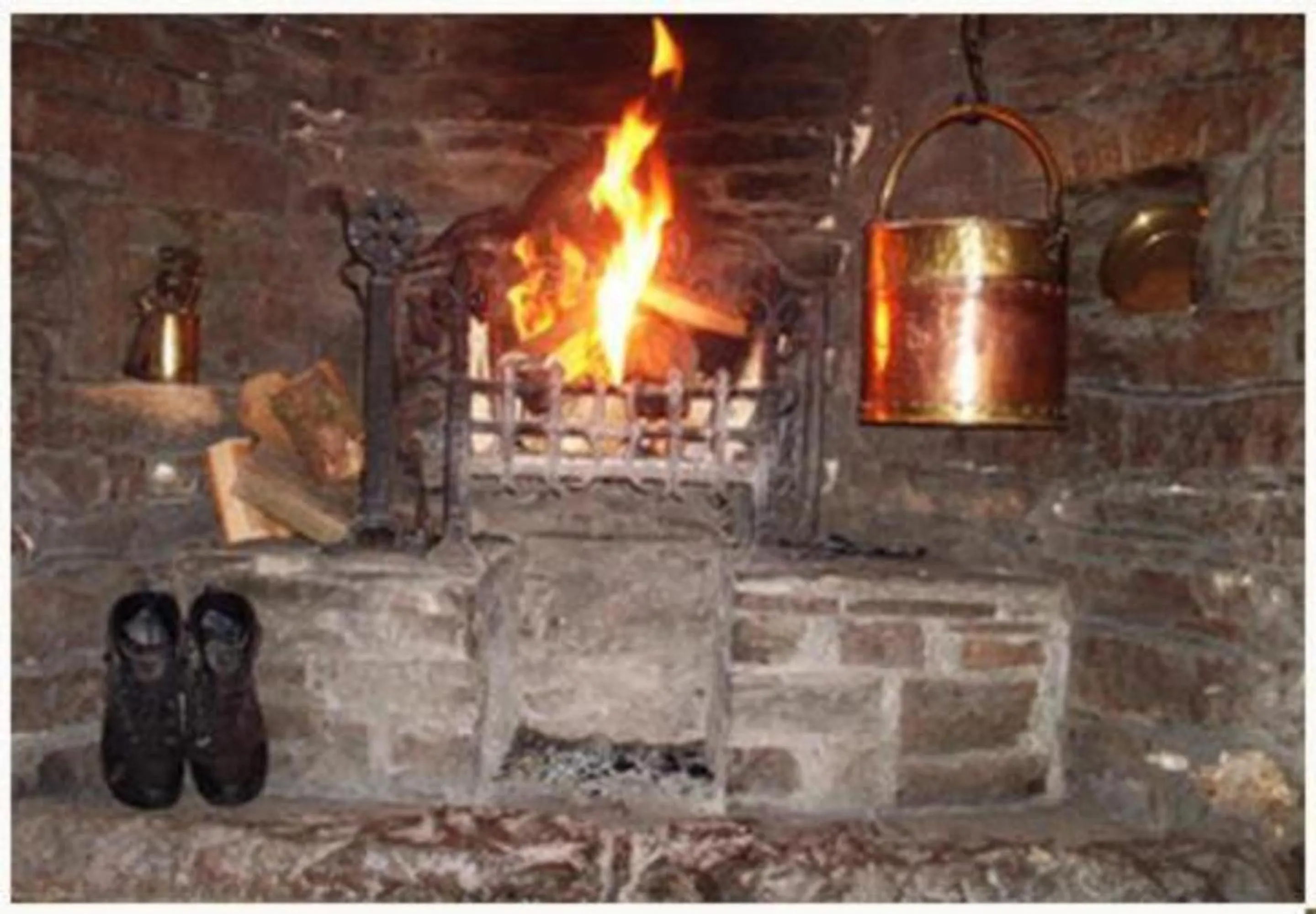 fireplace in OYO Rose & Crown Hotel