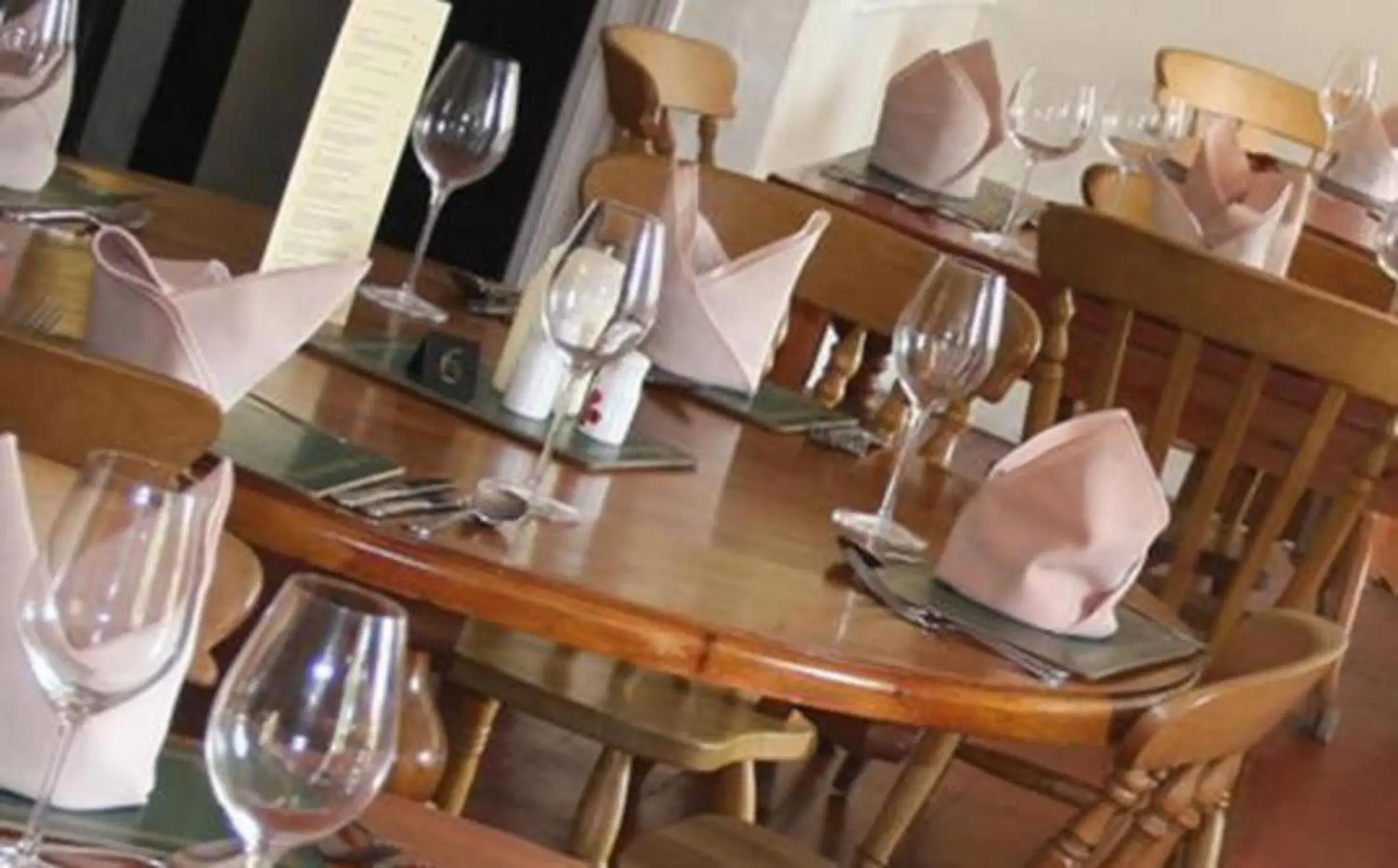 Restaurant/places to eat in OYO Rose & Crown Hotel Restaurant/places to eat in OYO Rose & Crown Hotel