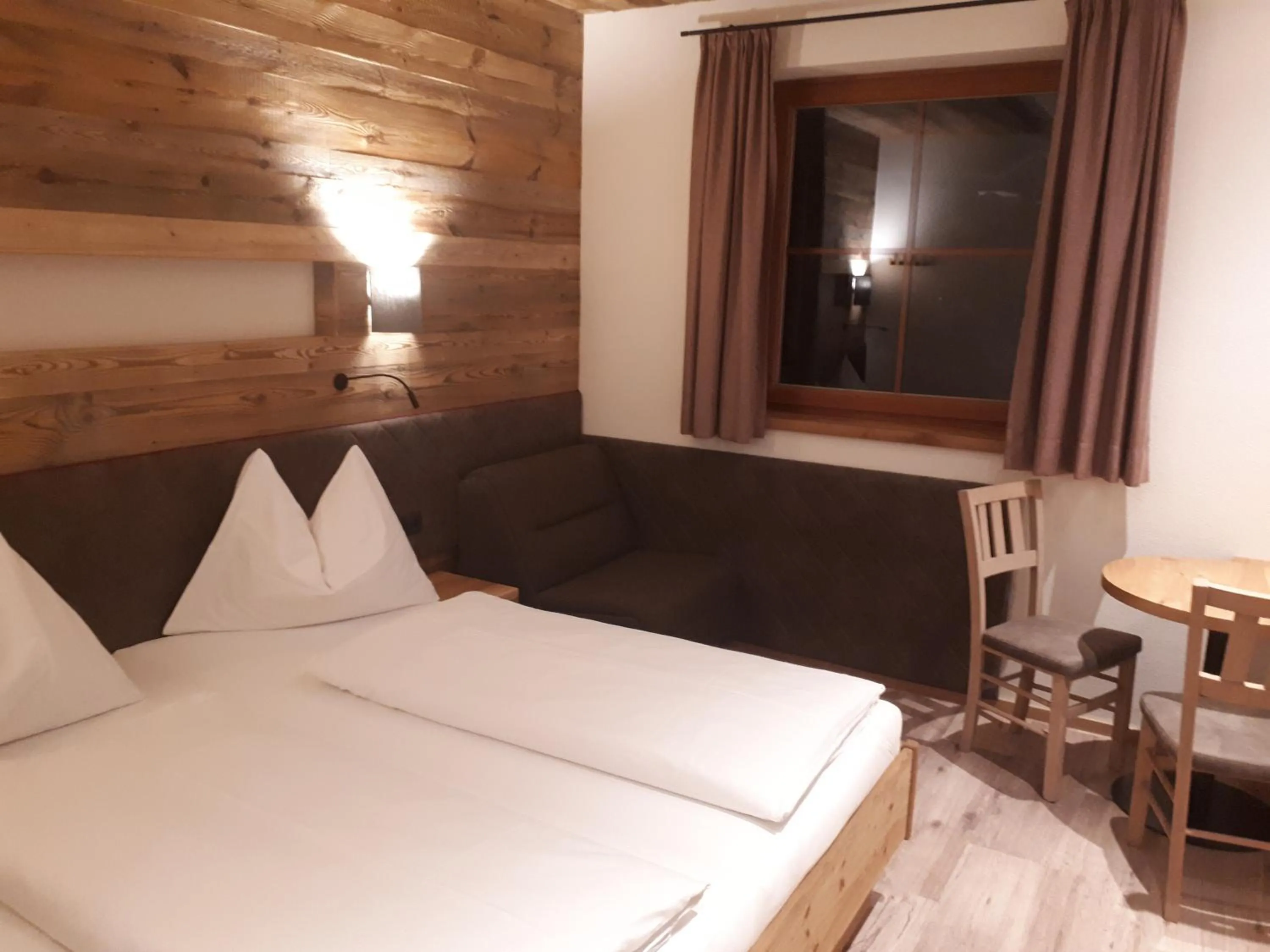 Bedroom, Bed in Hotel Starjet