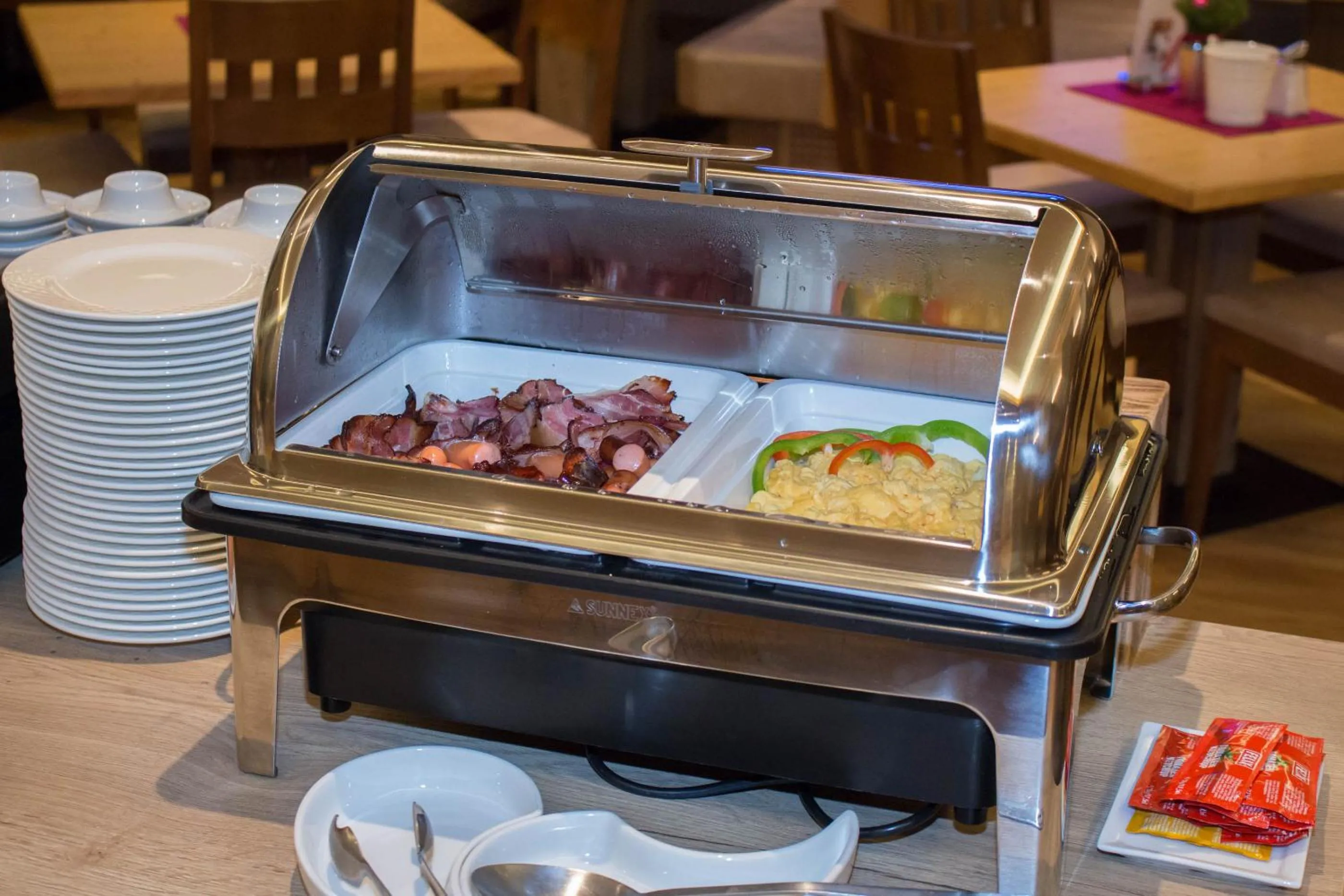 Food and drinks in Hotel Starjet