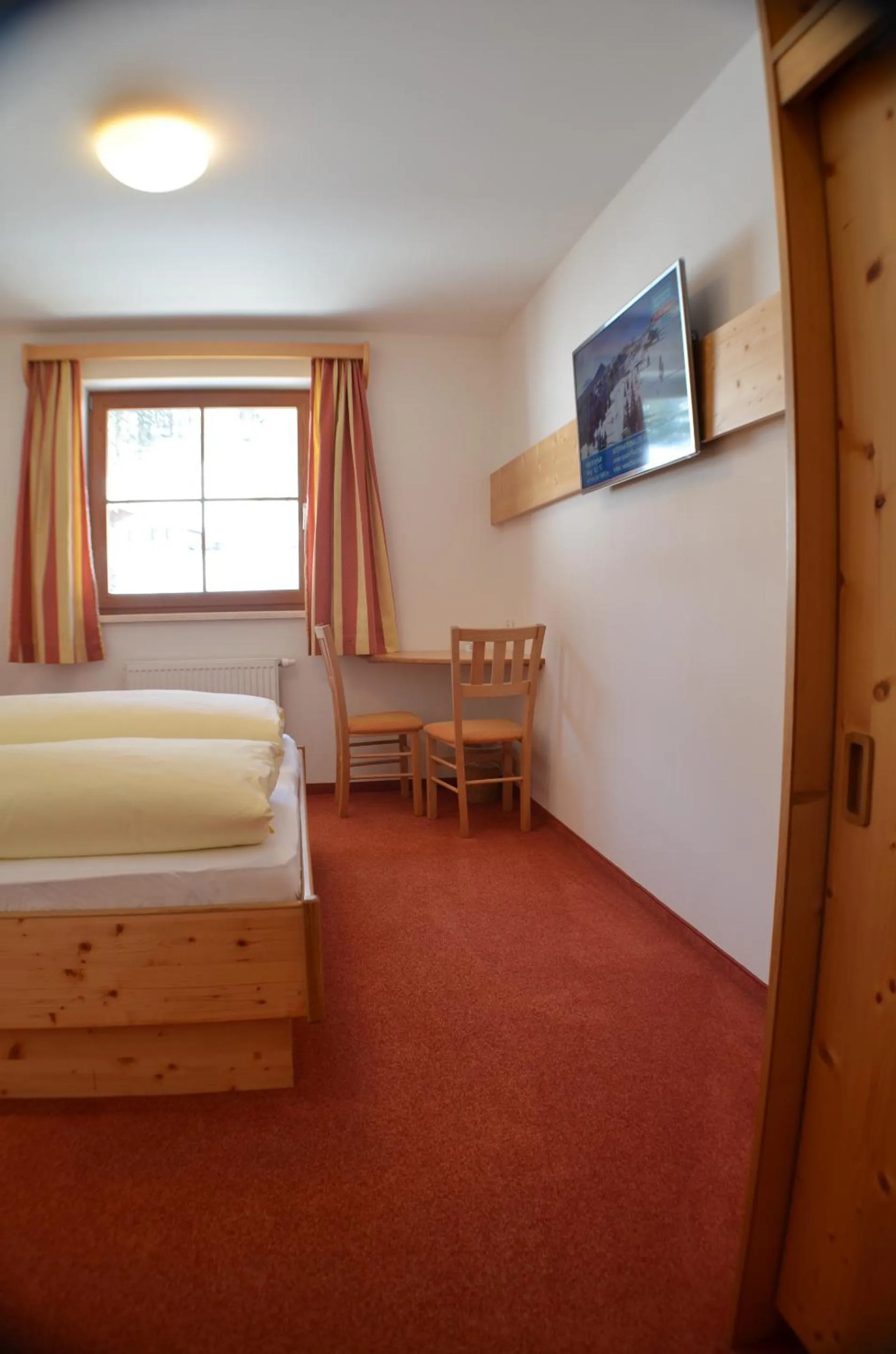 Bedroom, Bed in Hotel Starjet