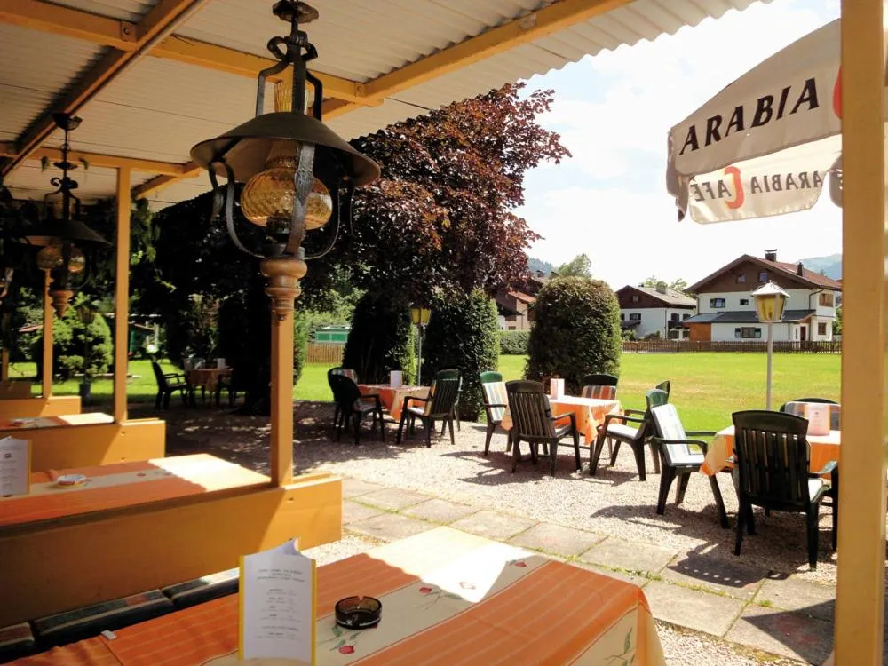 Garden in Kaiserhotel Neuwirt
