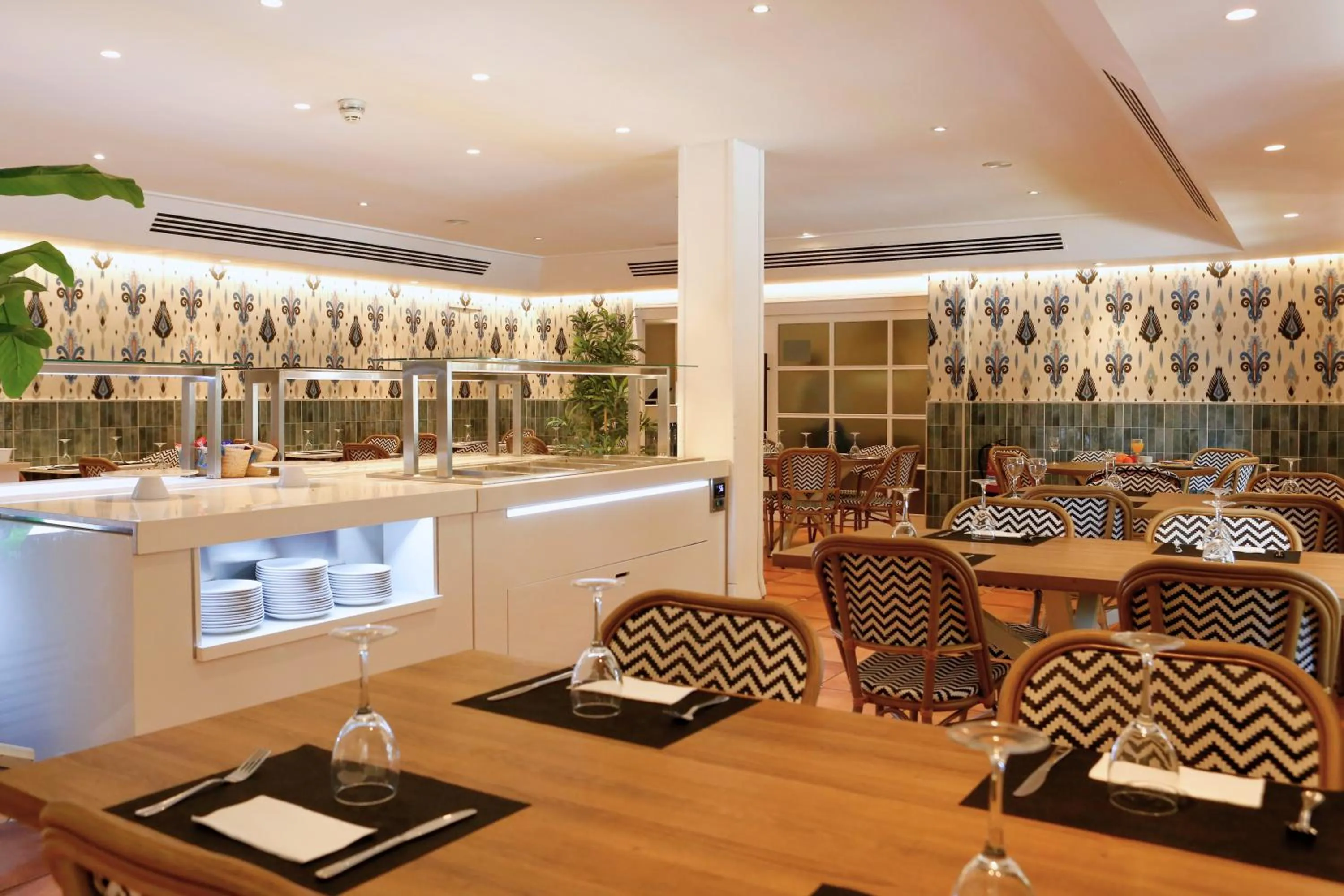 Restaurant/places to eat in Intelier Bonaire