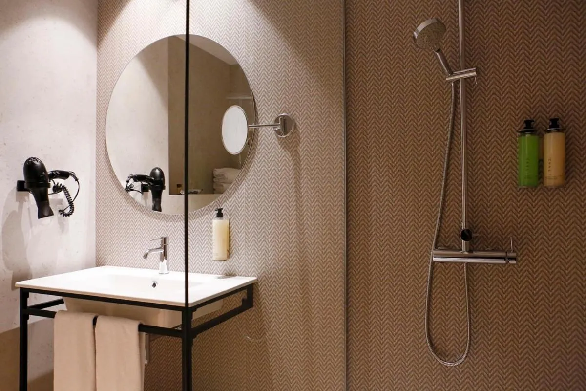 Bathroom in Intelier Bonaire