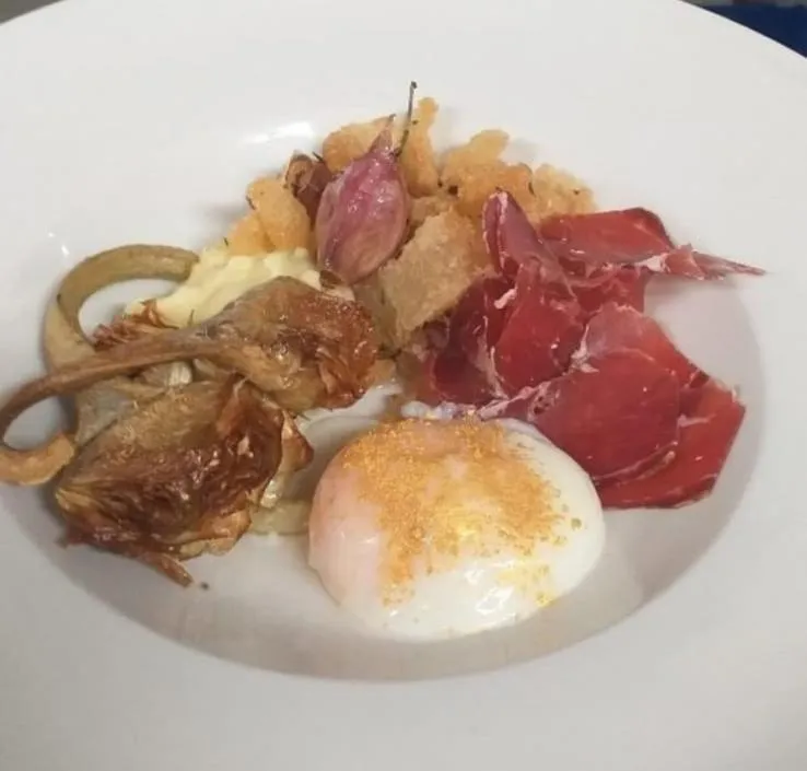 Restaurant/places to eat in Intur Castellon