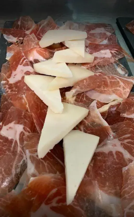 Restaurant/places to eat in Intelier Rosa Restaurant/places to eat in Intelier Rosa