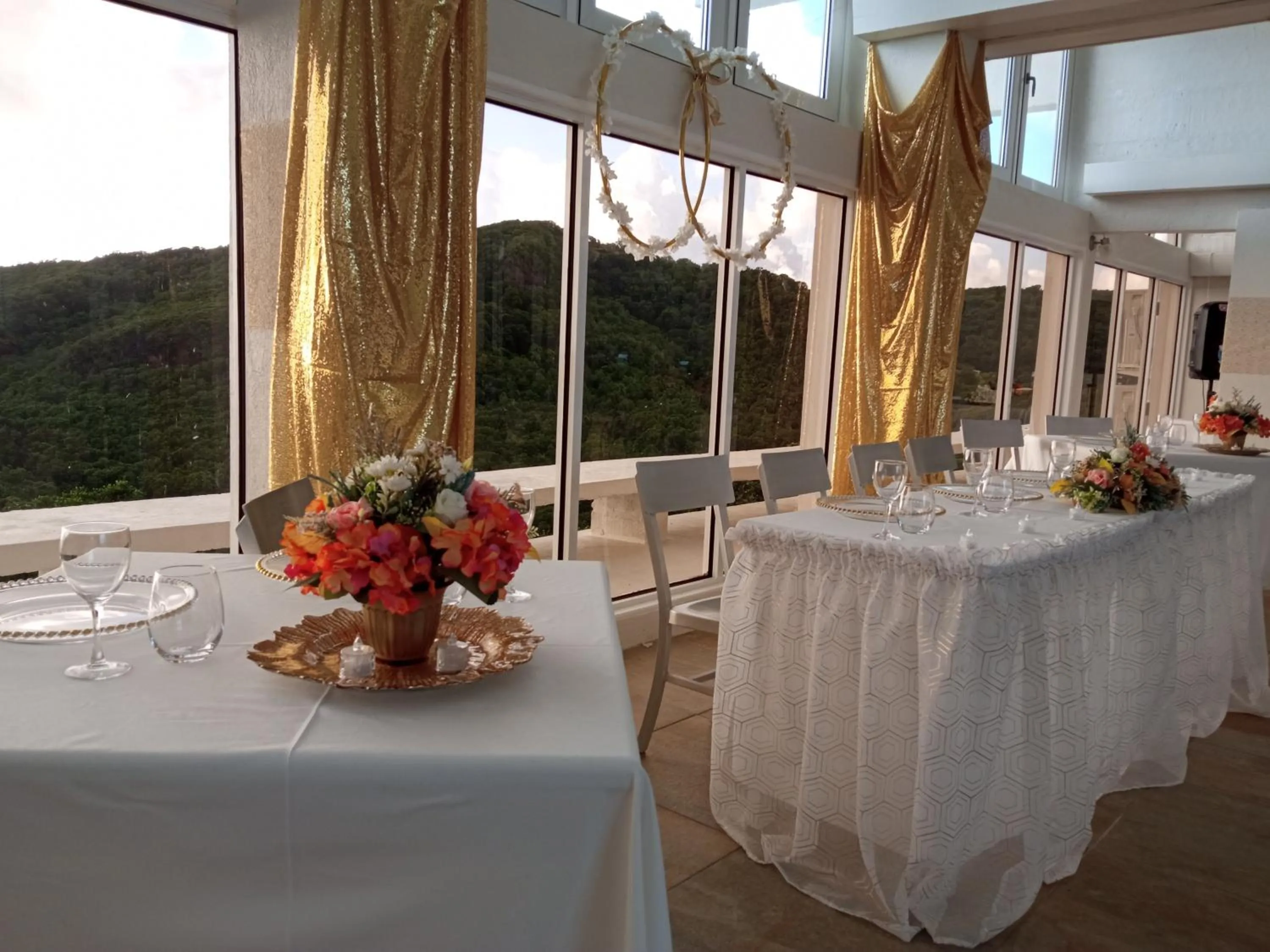 Restaurant/places to eat in Spring Hotel Bequia