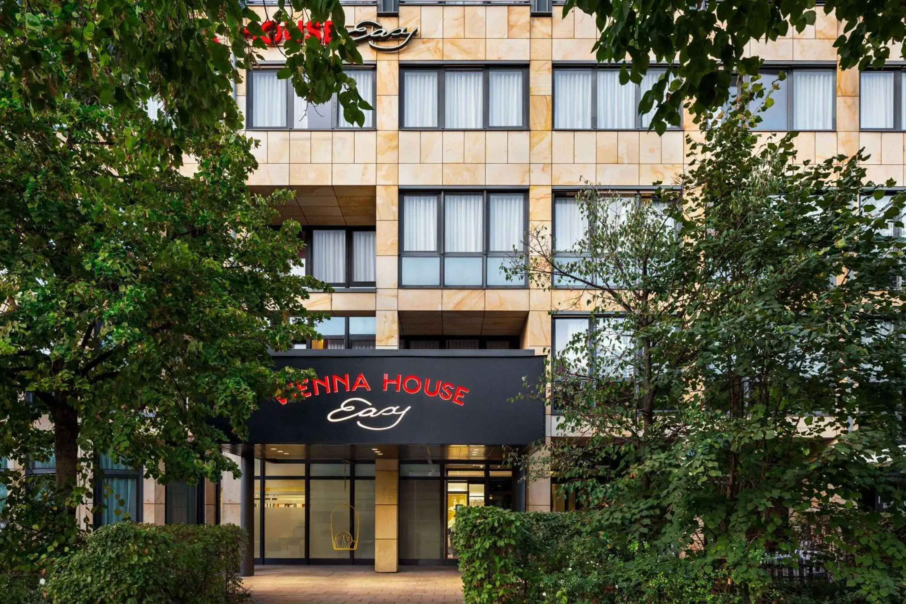 Property building in Vienna House Easy by Wyndham München Property building in Vienna House Easy by Wyndham München