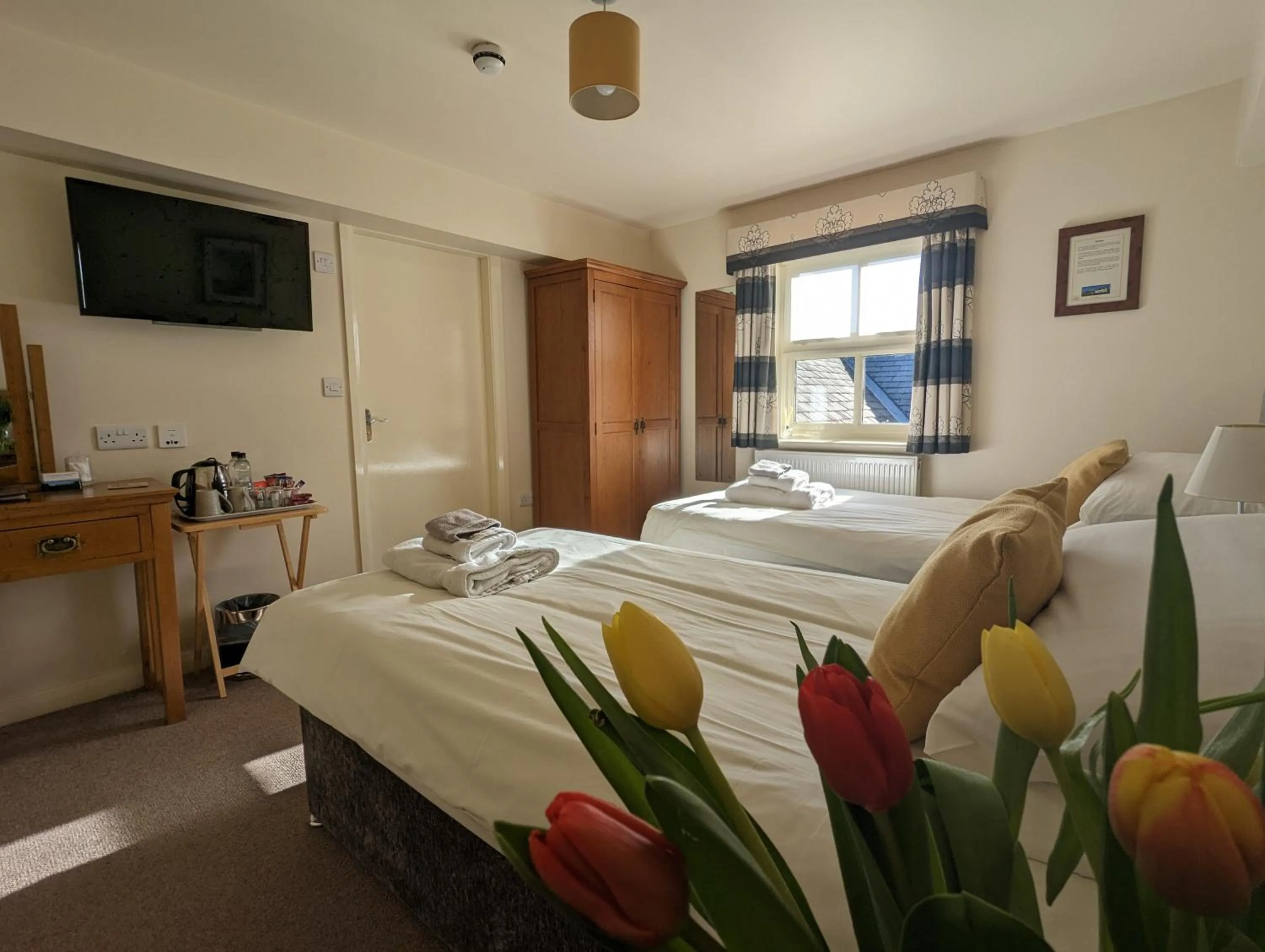 Bed in Wold Escapes, Highfield Farm