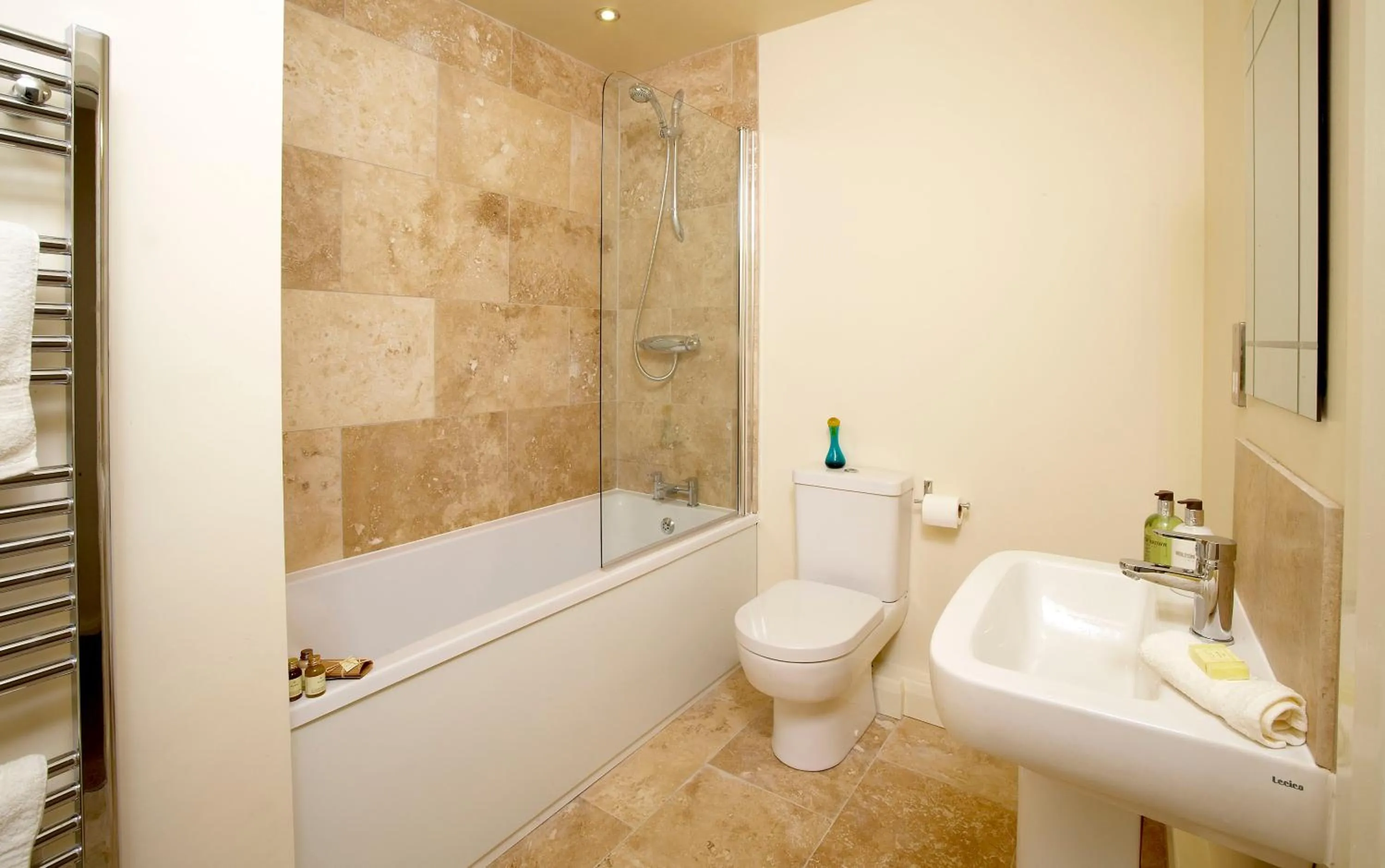 Bathroom in Wold Escapes, Highfield Farm