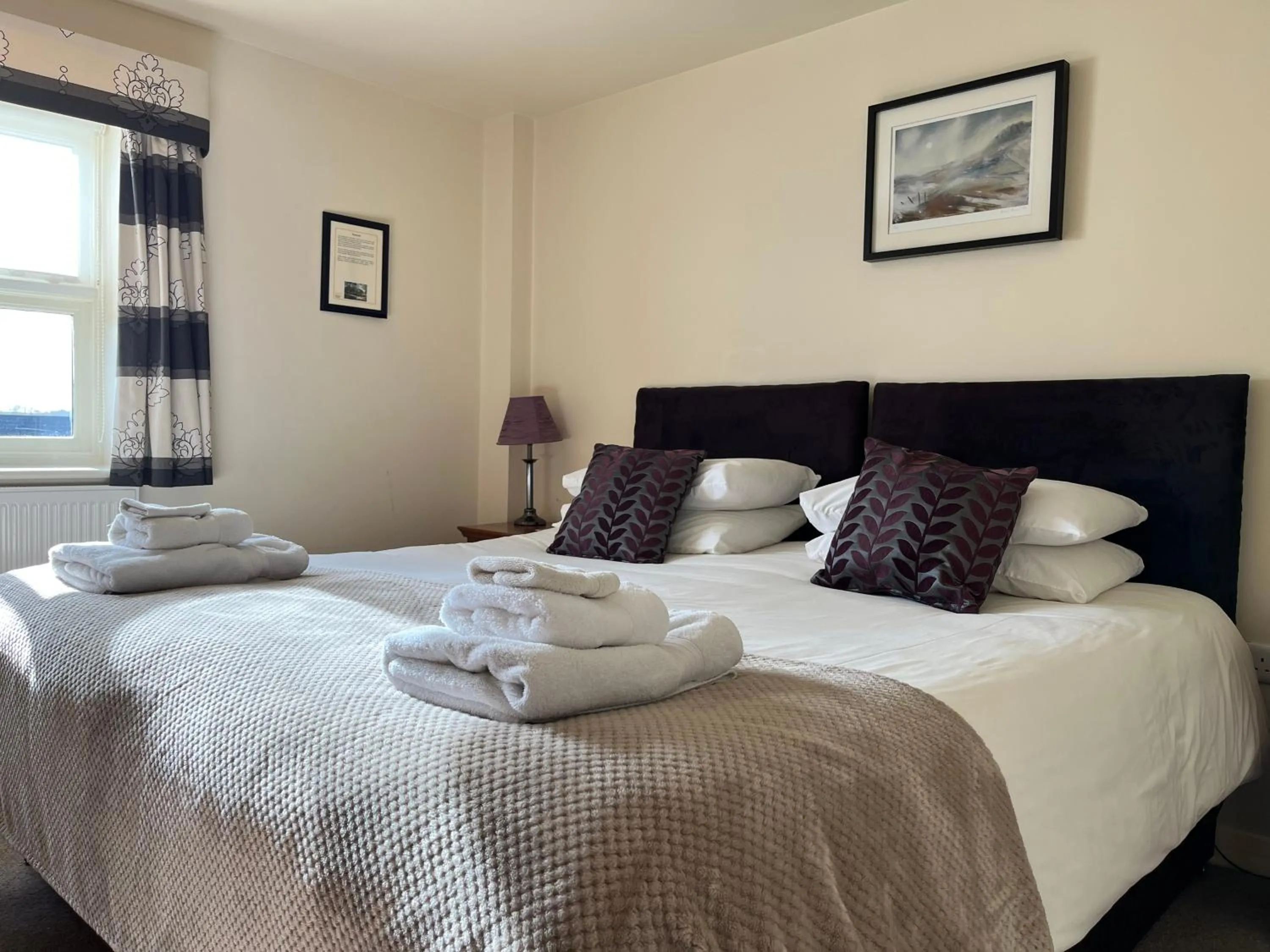 Bed in Wold Escapes, Highfield Farm