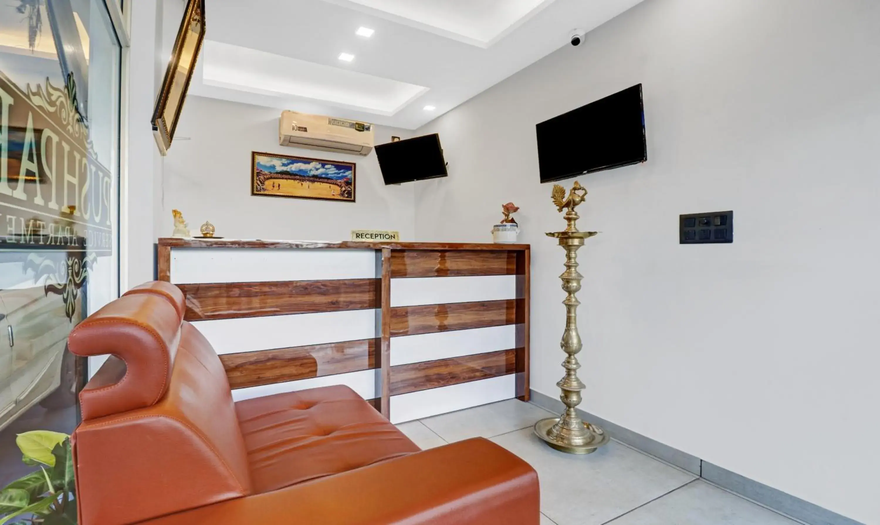 Lobby or reception in Treebo Pushpak Service Apartment Lobby or reception in Treebo Pushpak Service Apartment