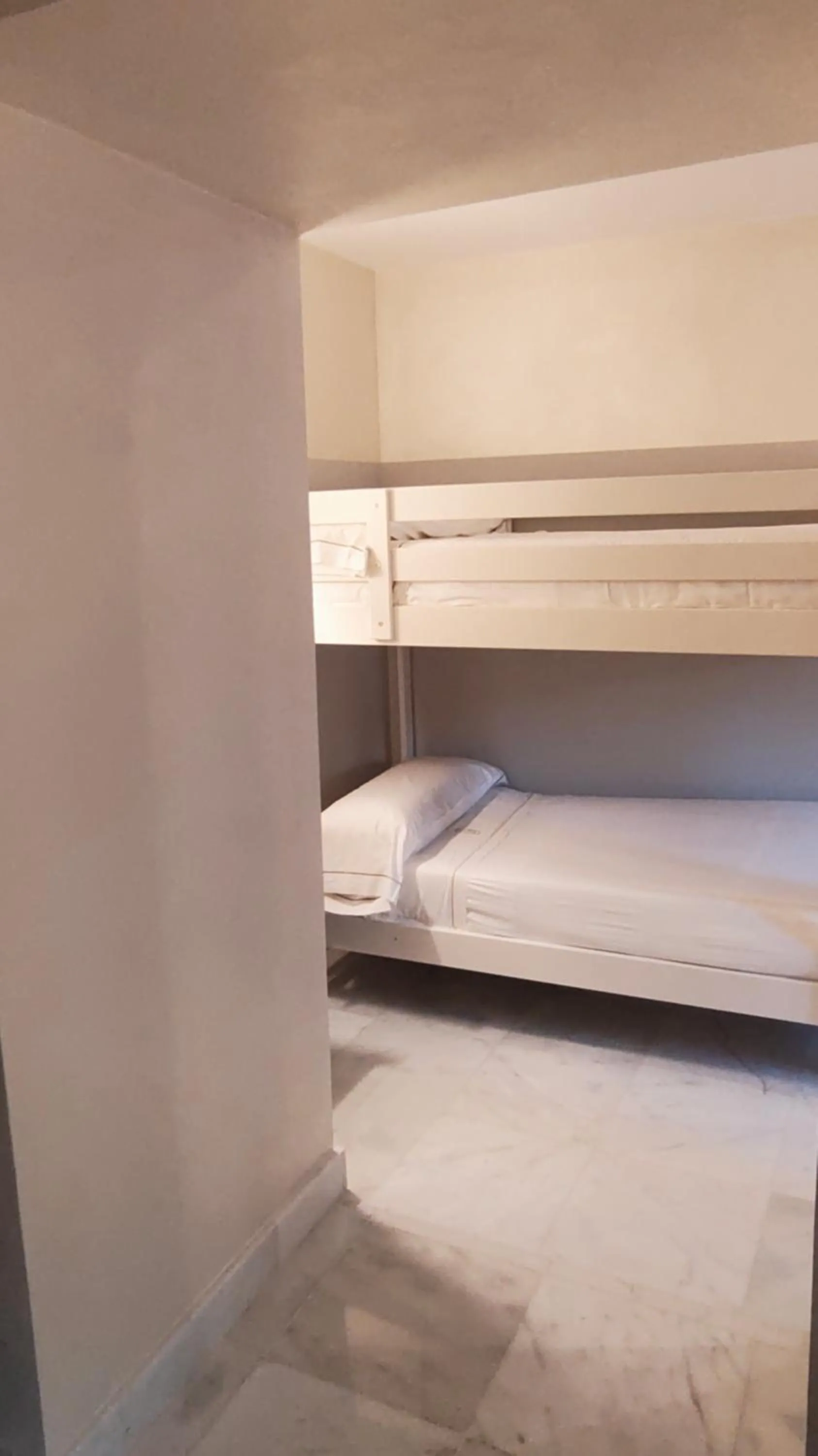 Bed in Pintor El Greco