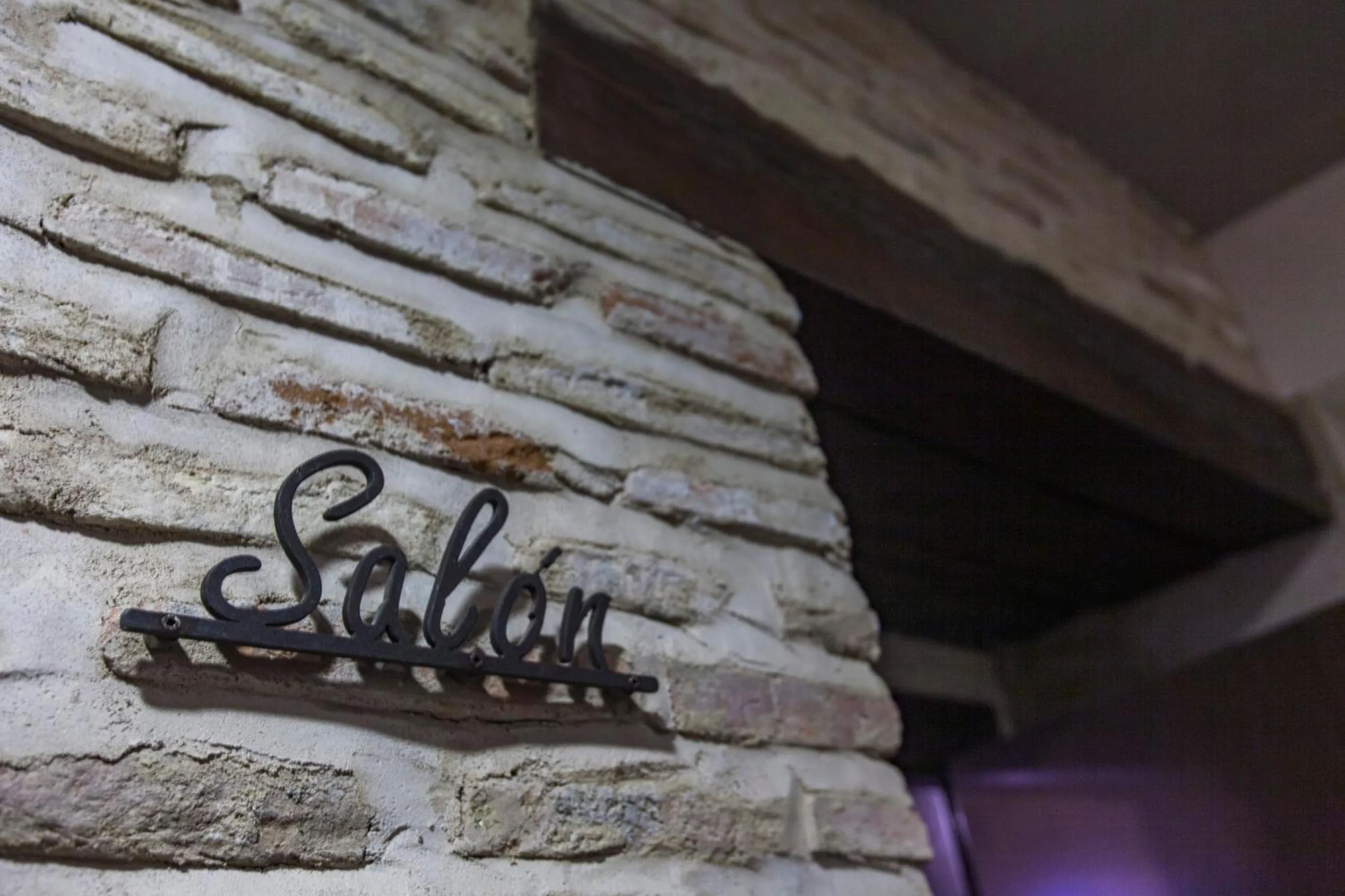 Property logo or sign in Pintor El Greco