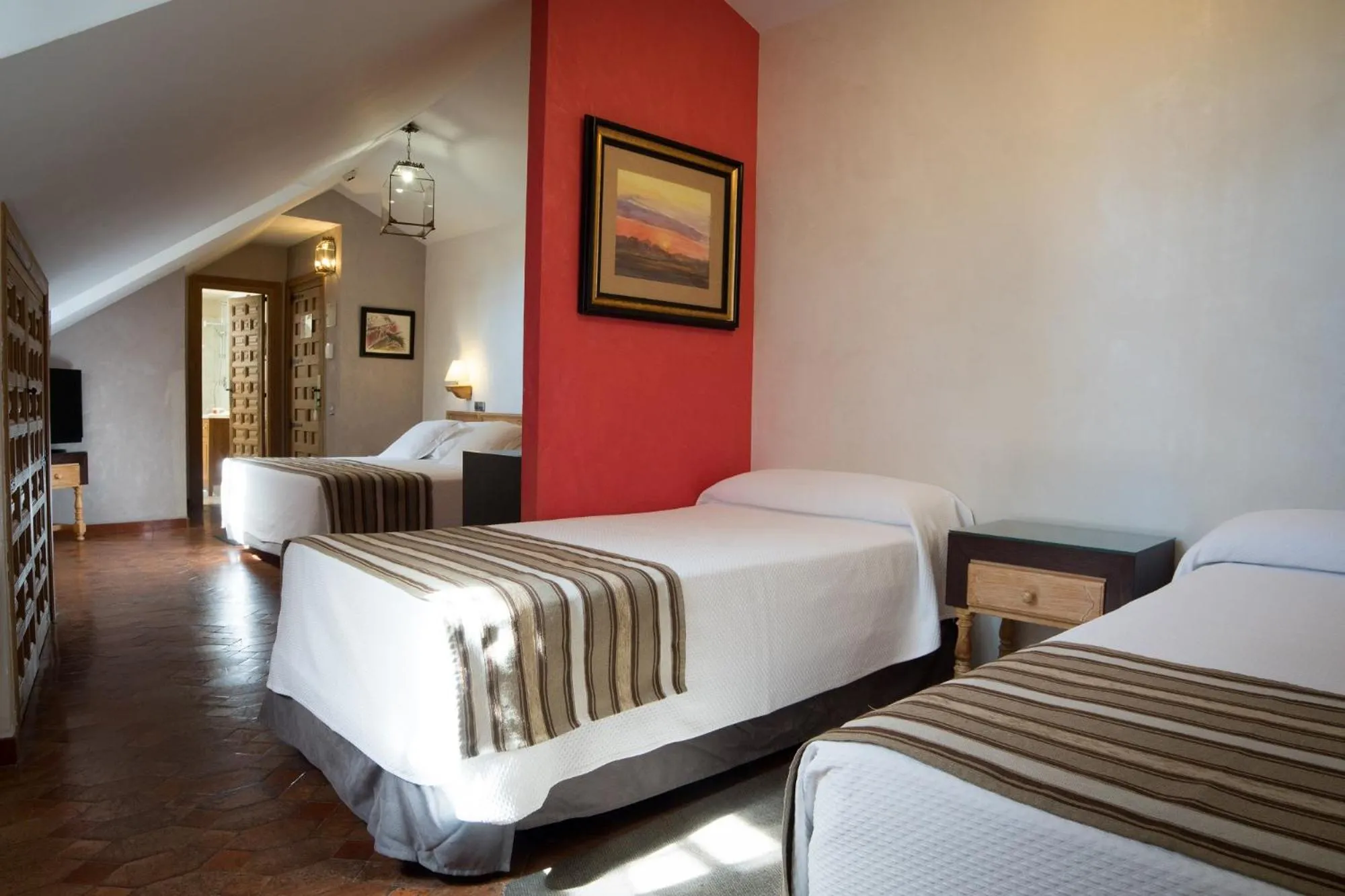 Photo of the whole room, Bed in Pintor El Greco