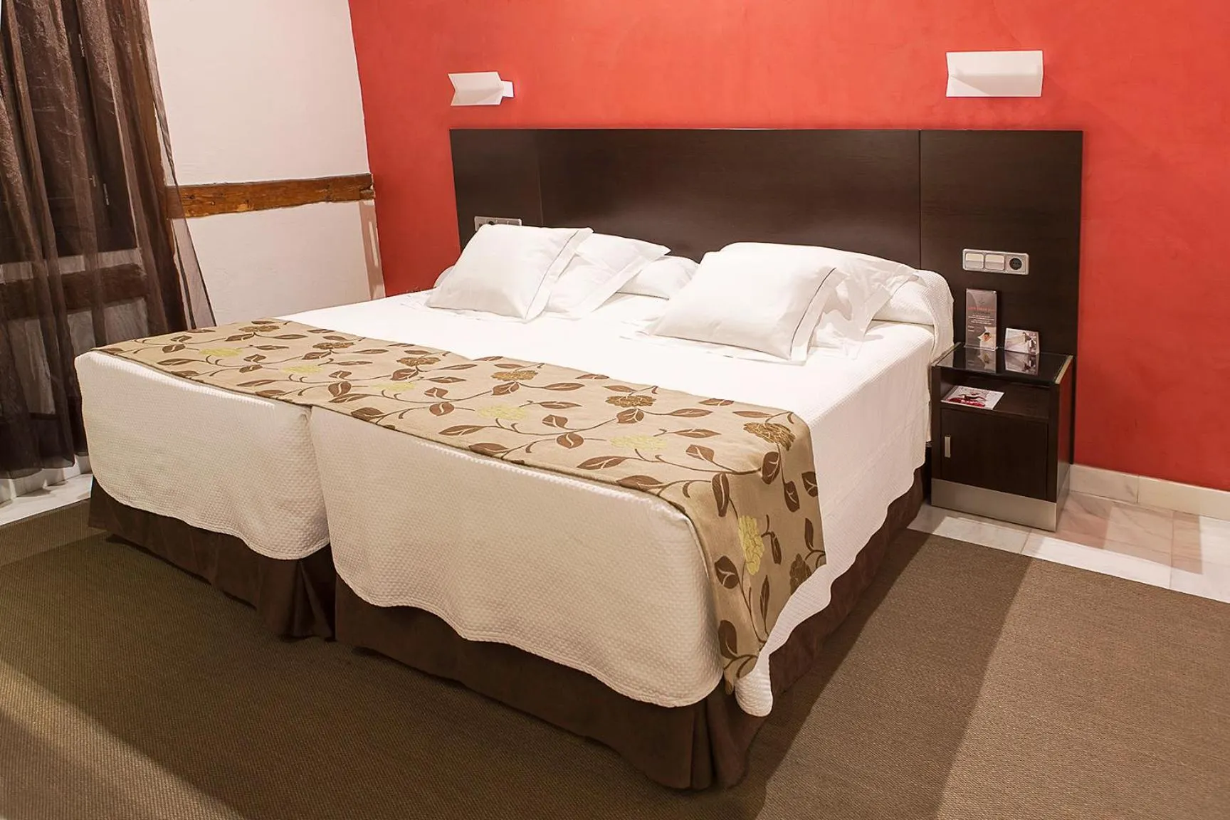 Bed in Pintor El Greco