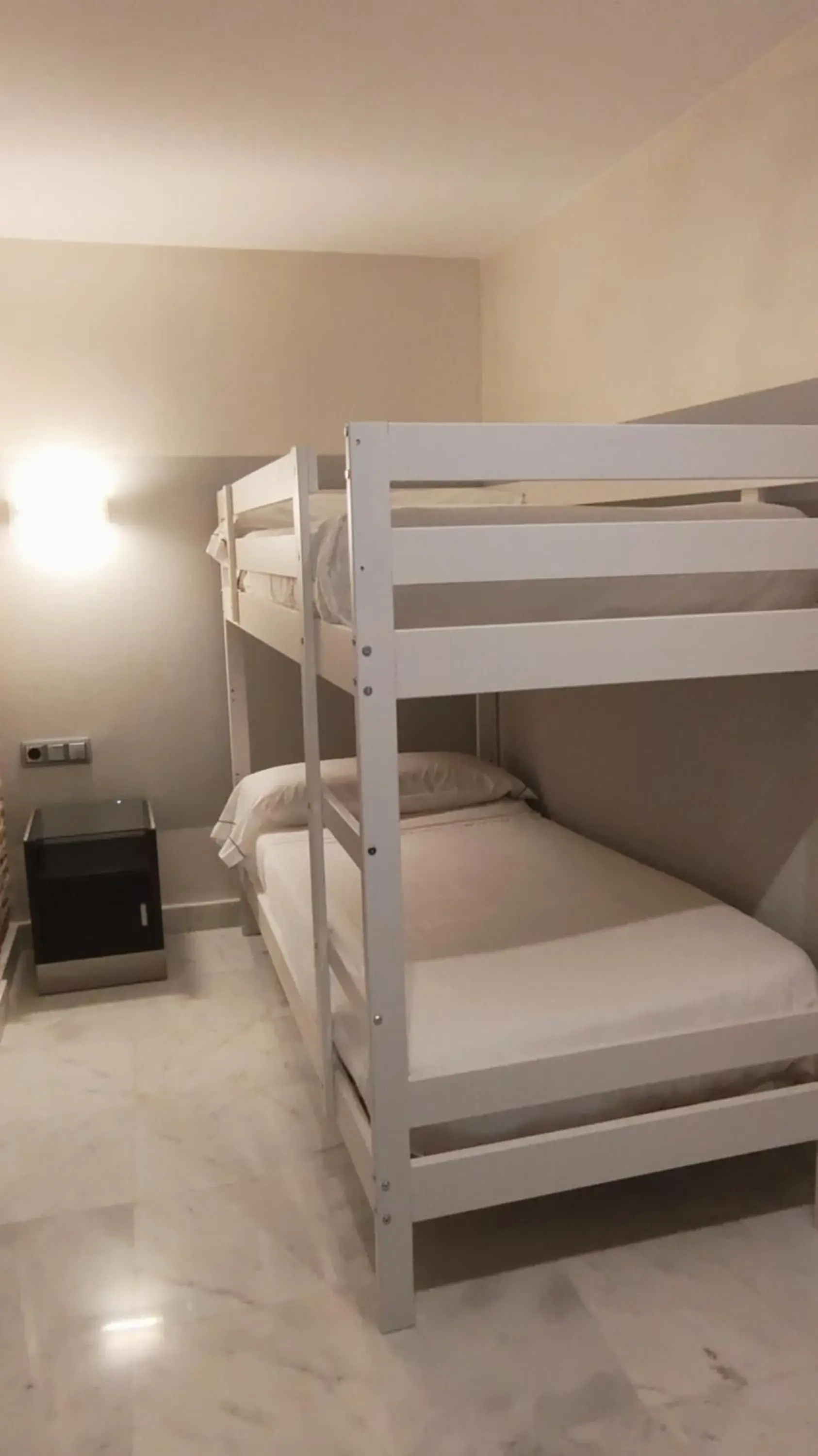 Bed in Pintor El Greco Bed in Pintor El Greco