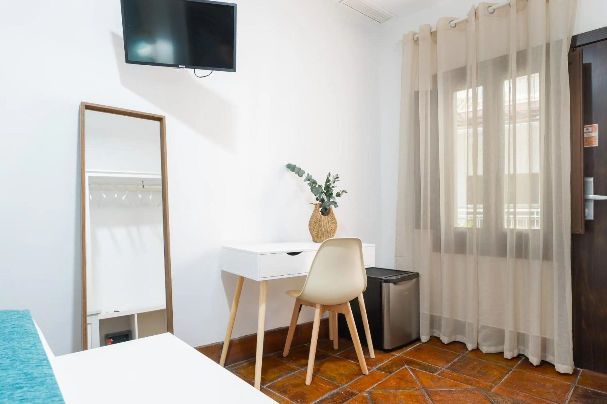 Photo of the whole room in Hotel Boutique Puerta del Rincón