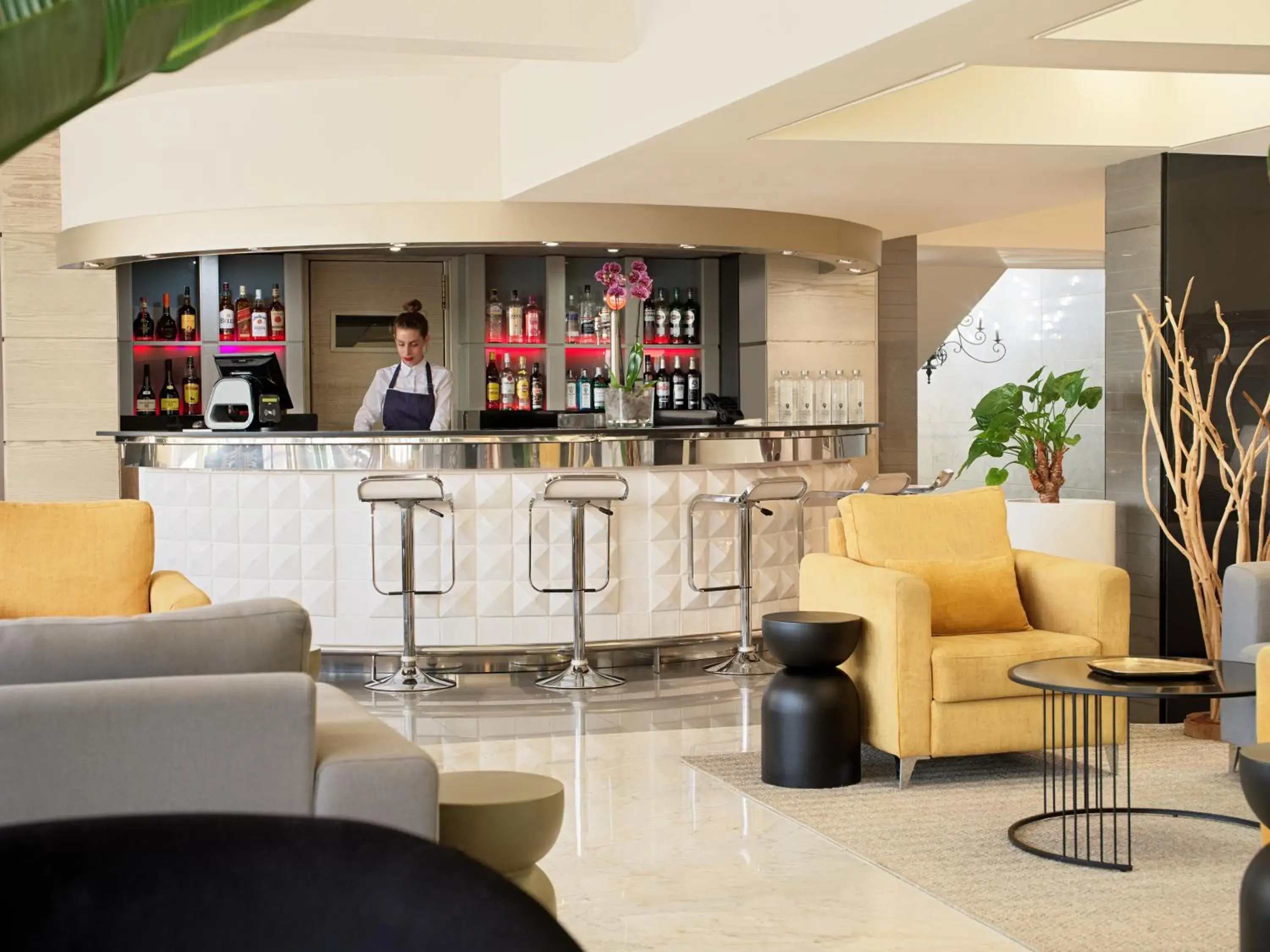 Lounge or bar in H10 Gran Tinerfe - Adults Only Lounge or bar in H10 Gran Tinerfe - Adults Only