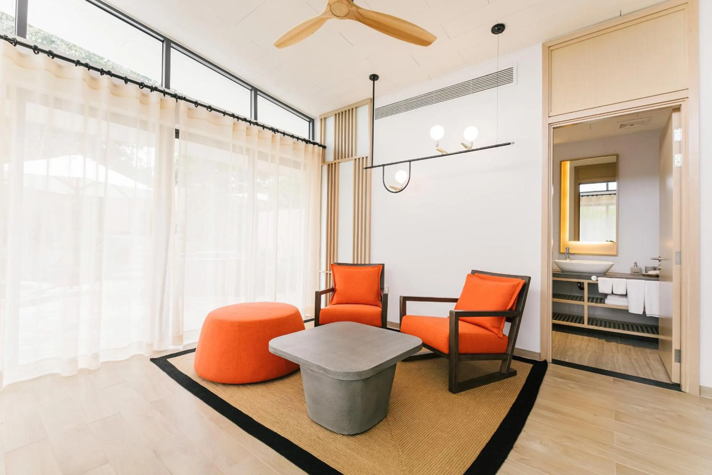 Living room in Minera Hot Springs Binh Chau