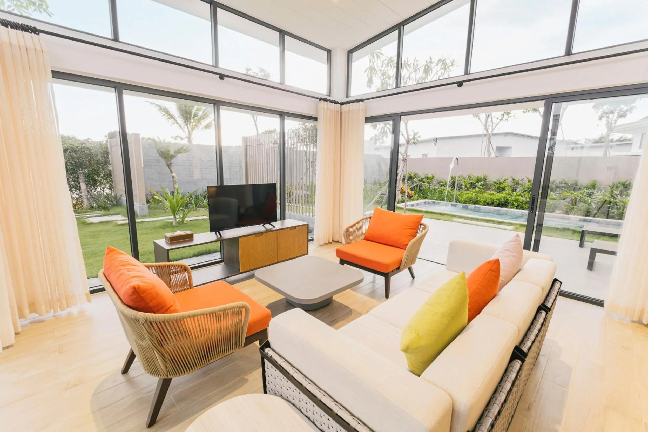 Living room in Minera Hot Springs Binh Chau