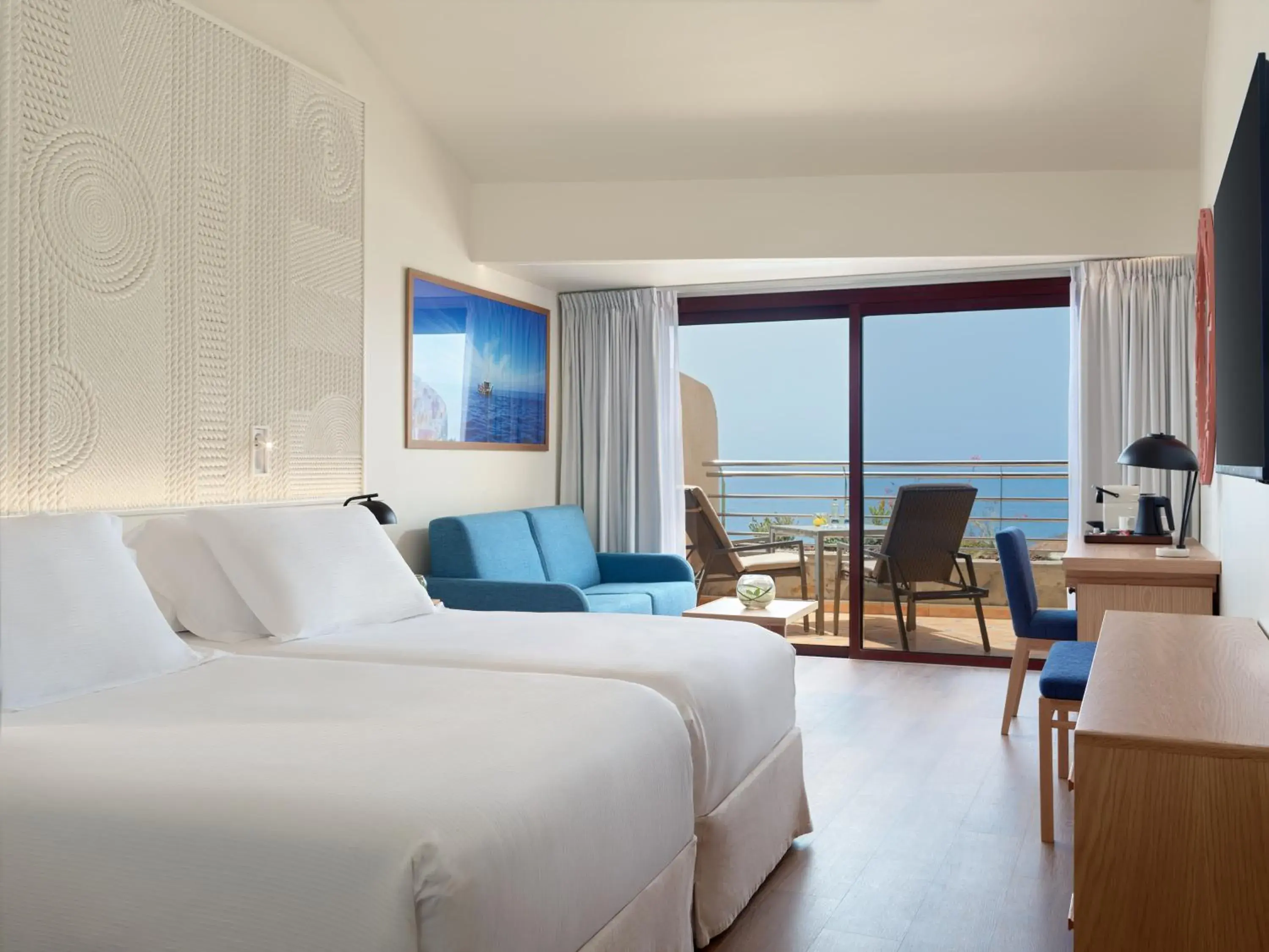 Bed in H10 Playa Meloneras Horizons Collection Bed in H10 Playa Meloneras Horizons Collection