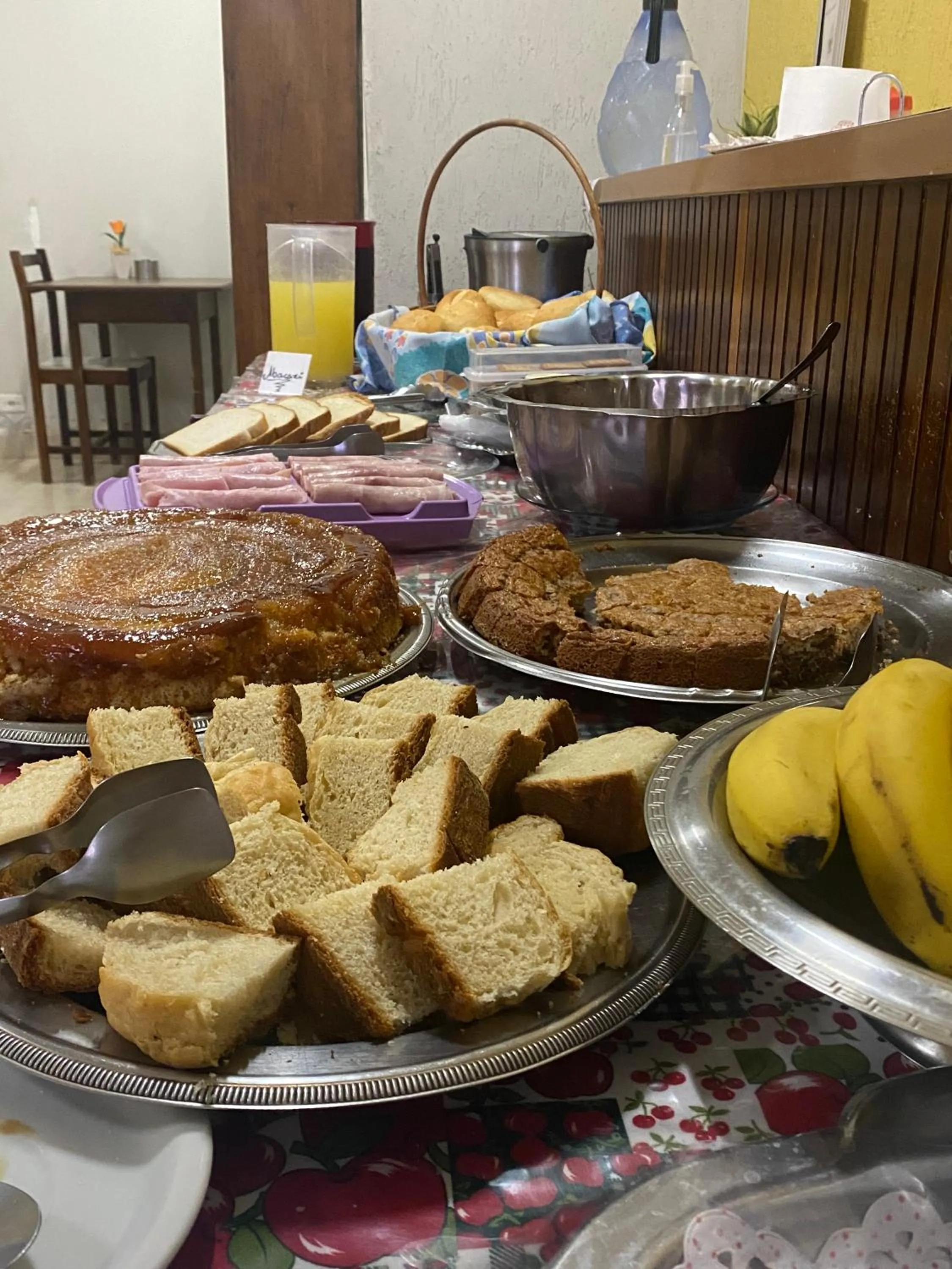 Food and drinks in SOTAM HOTEL