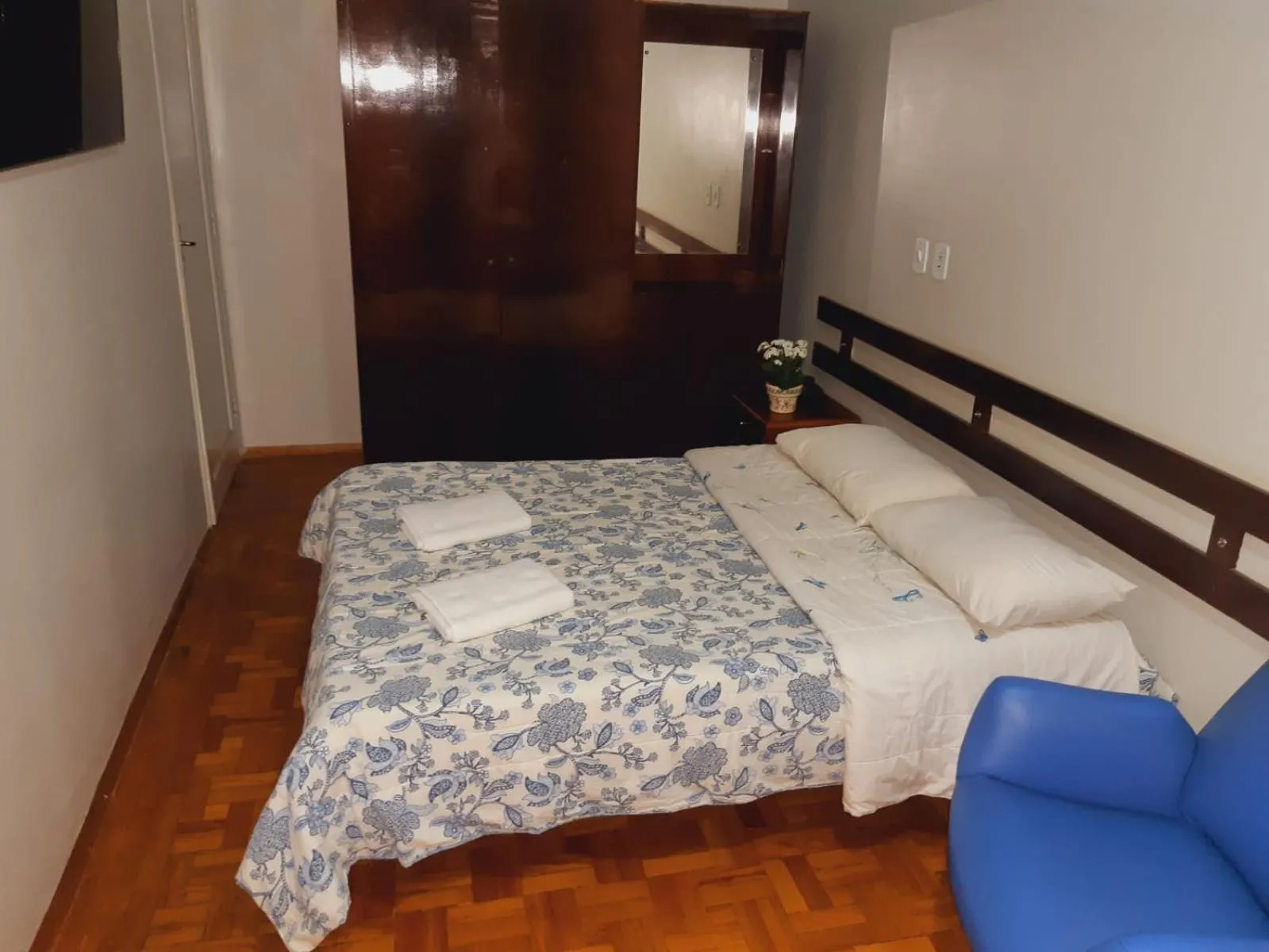 Bedroom, Bed in SOTAM HOTEL