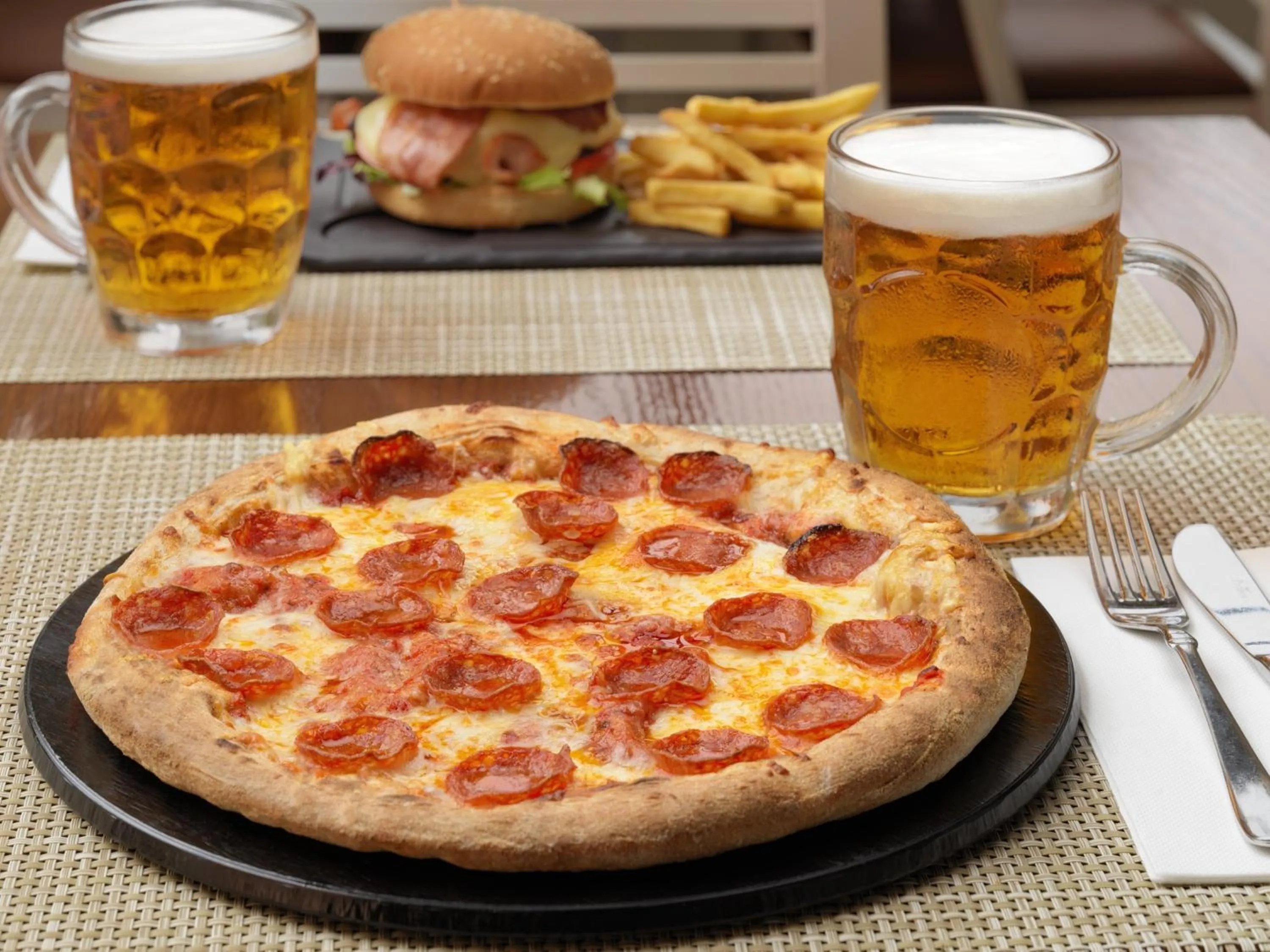 Restaurant/places to eat in H10 Salauris Palace