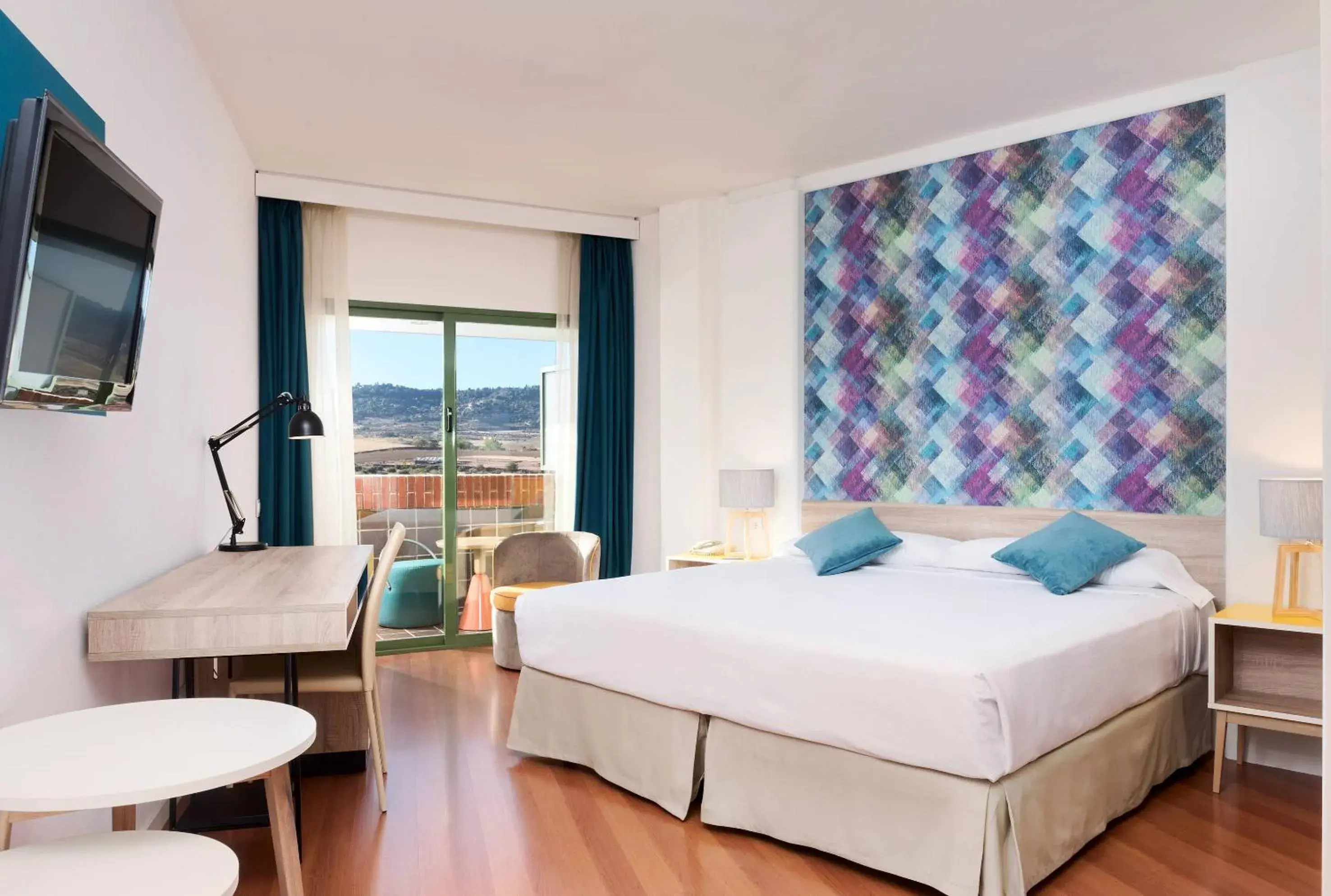 Bed in Hotel Guadalajara & Conference Center Affiliated by Meliá Bed in Hotel Guadalajara & Conference Center Affiliated by Meliá