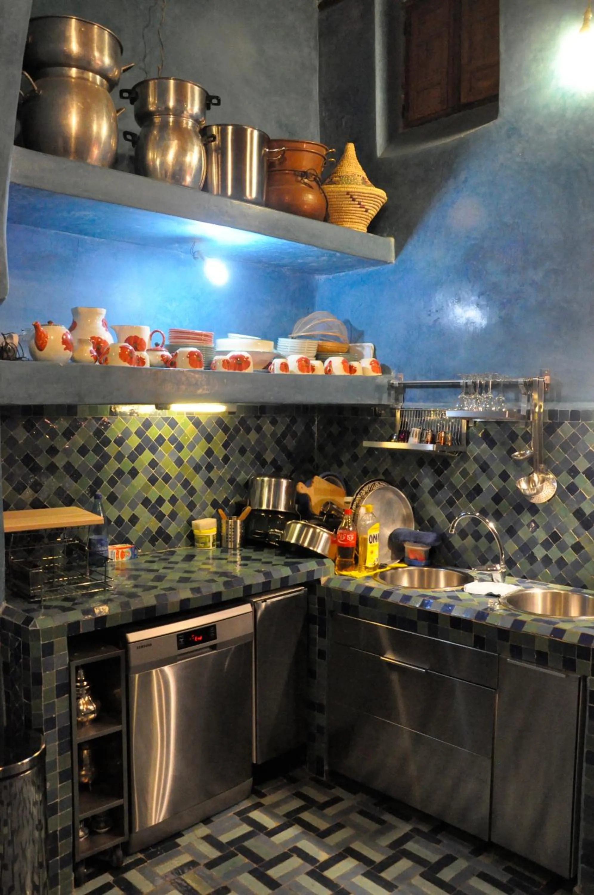 Kitchen or kitchenette in Dar 7 Louyat