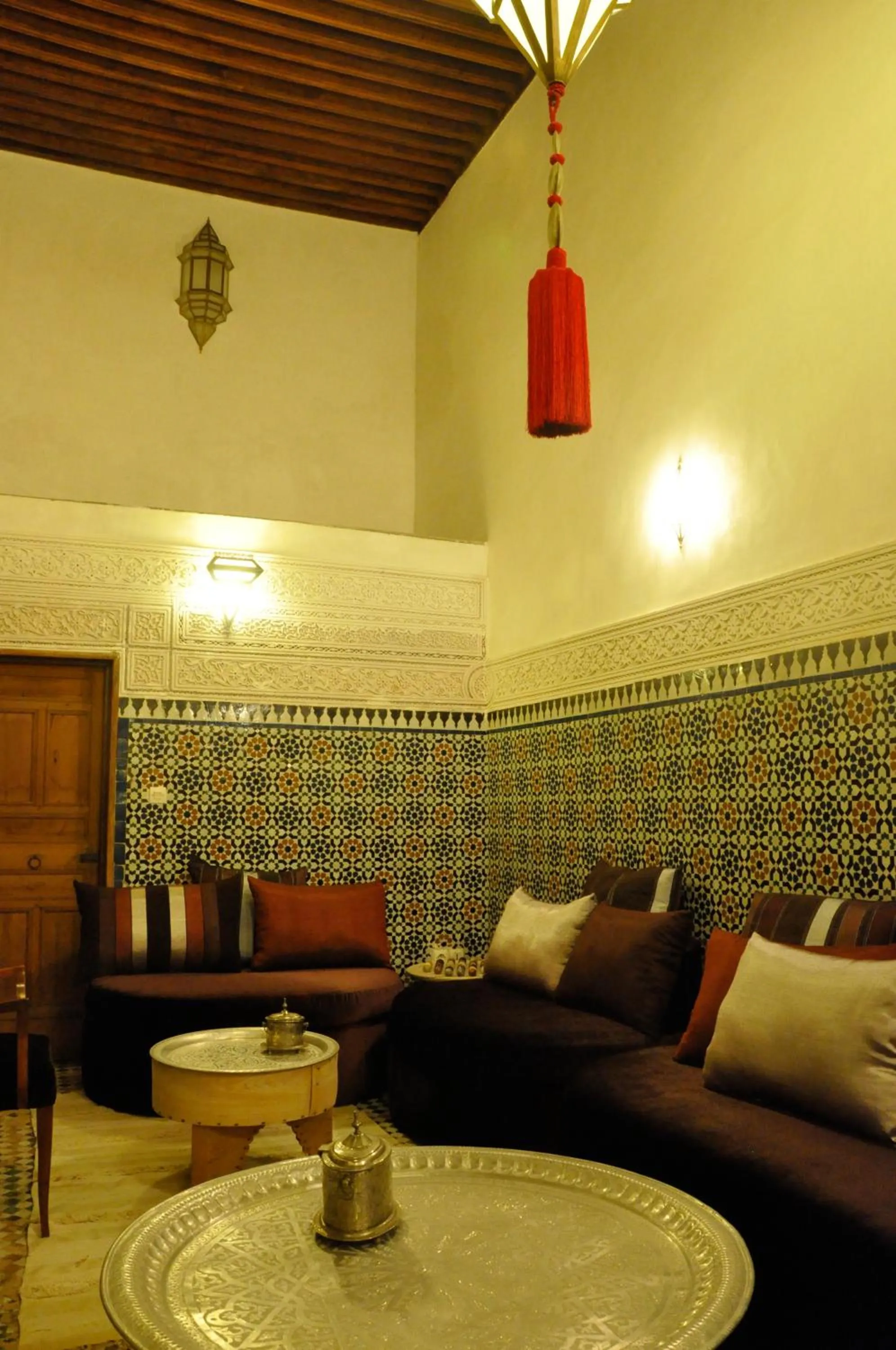 Communal lounge/ TV room in Dar 7 Louyat