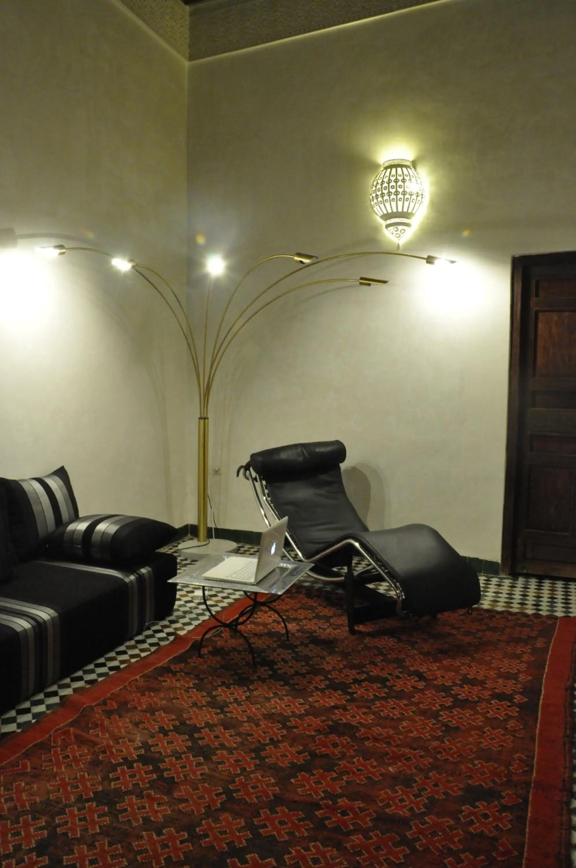 Library in Dar 7 Louyat