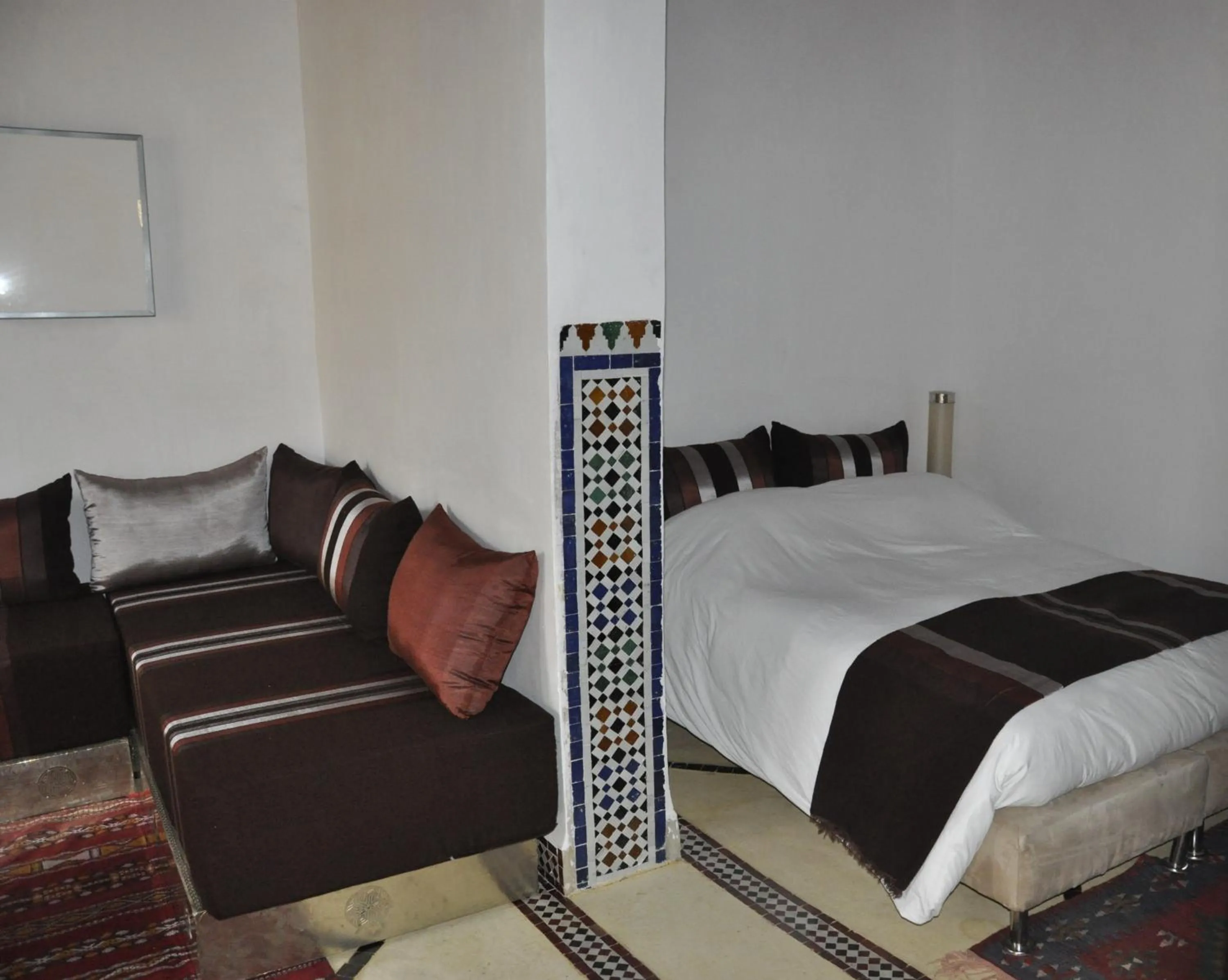 Bedroom, Bed in Dar 7 Louyat