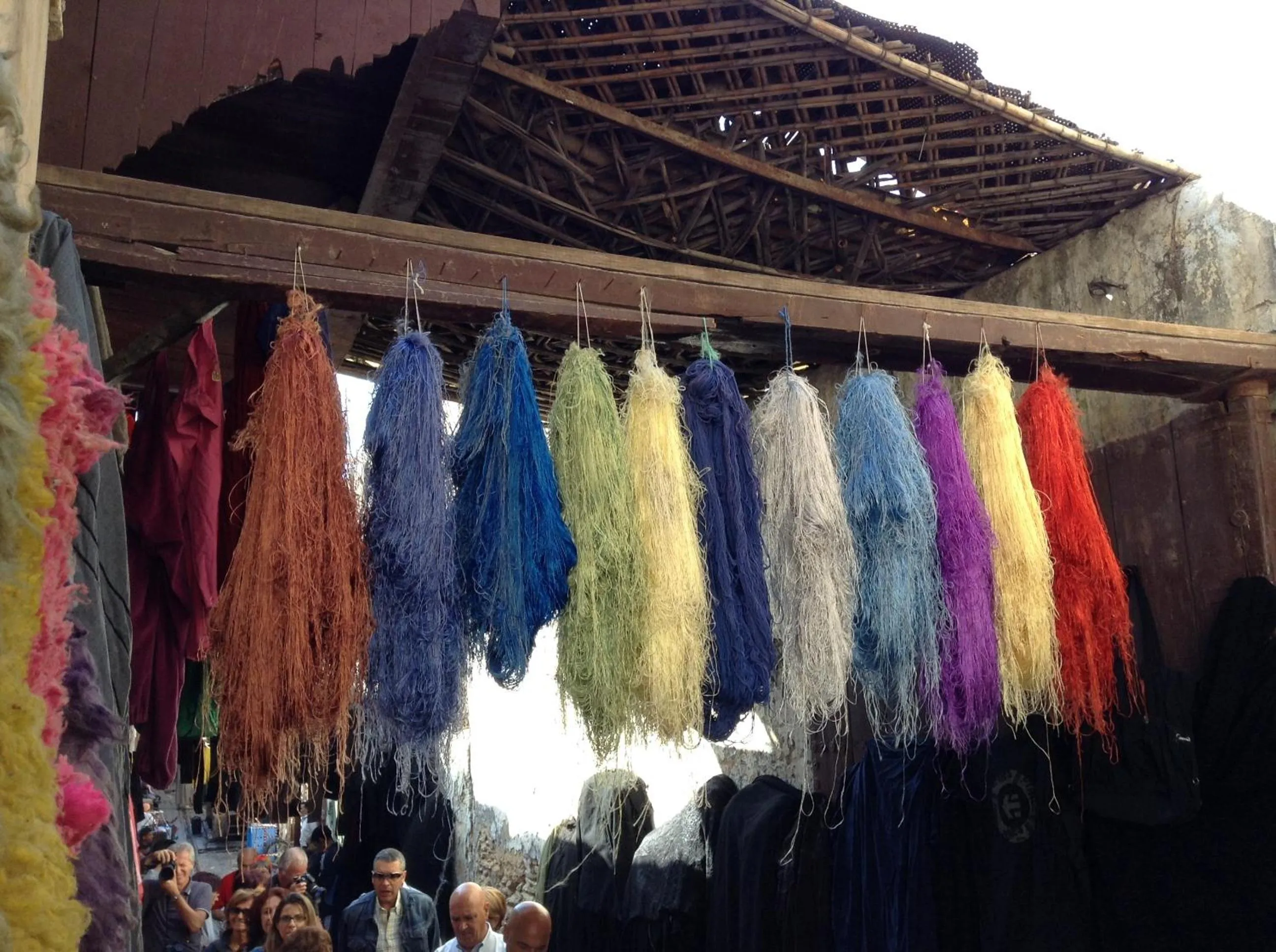 Area and facilities in Dar 7 Louyat