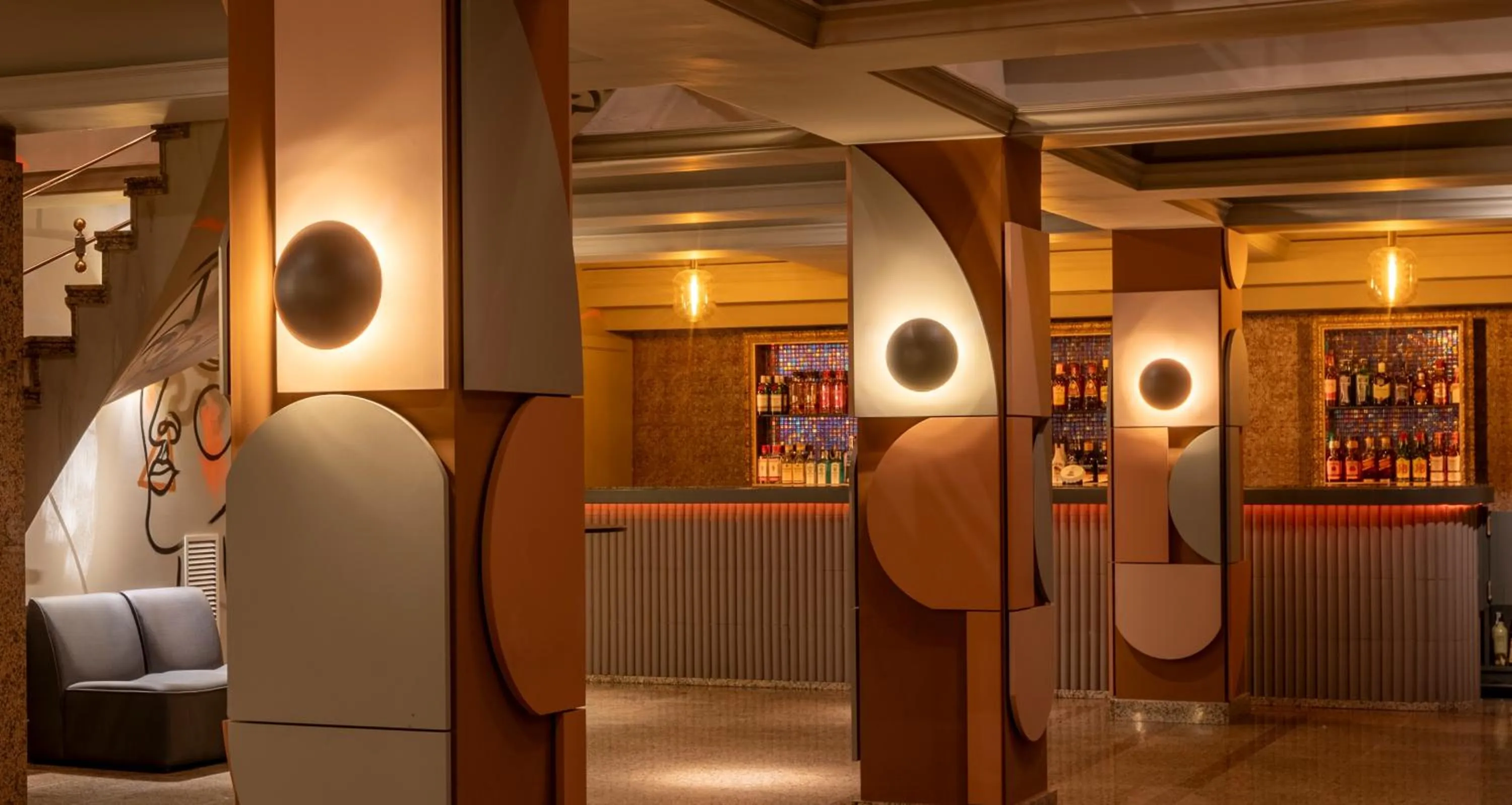 Nightclub / DJ in Hotel Corona de Castilla Burgos