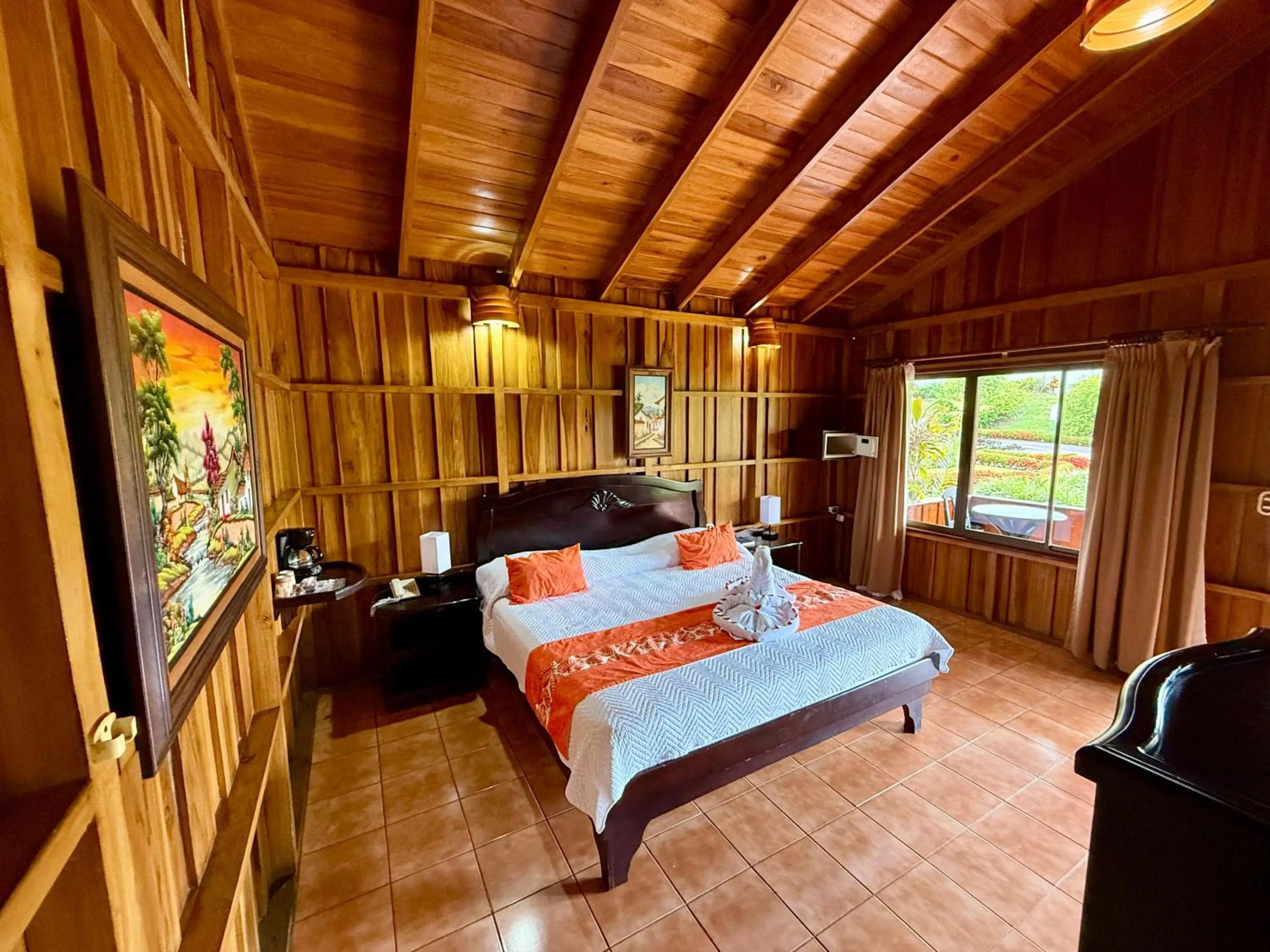 Bedroom, Bed in Hotel La Pradera del Arenal