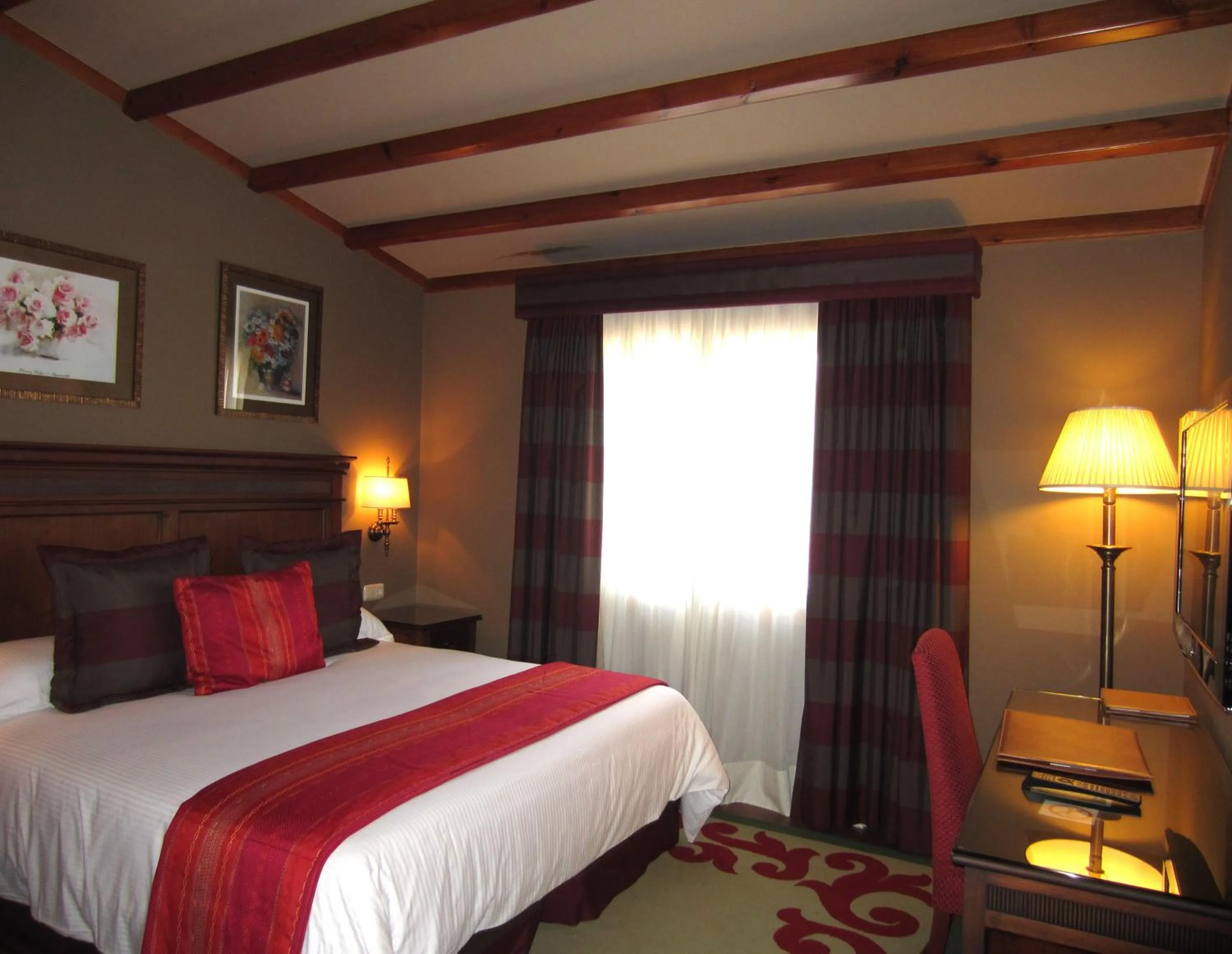 Bedroom, Bed in Gran Hotel Los Abetos