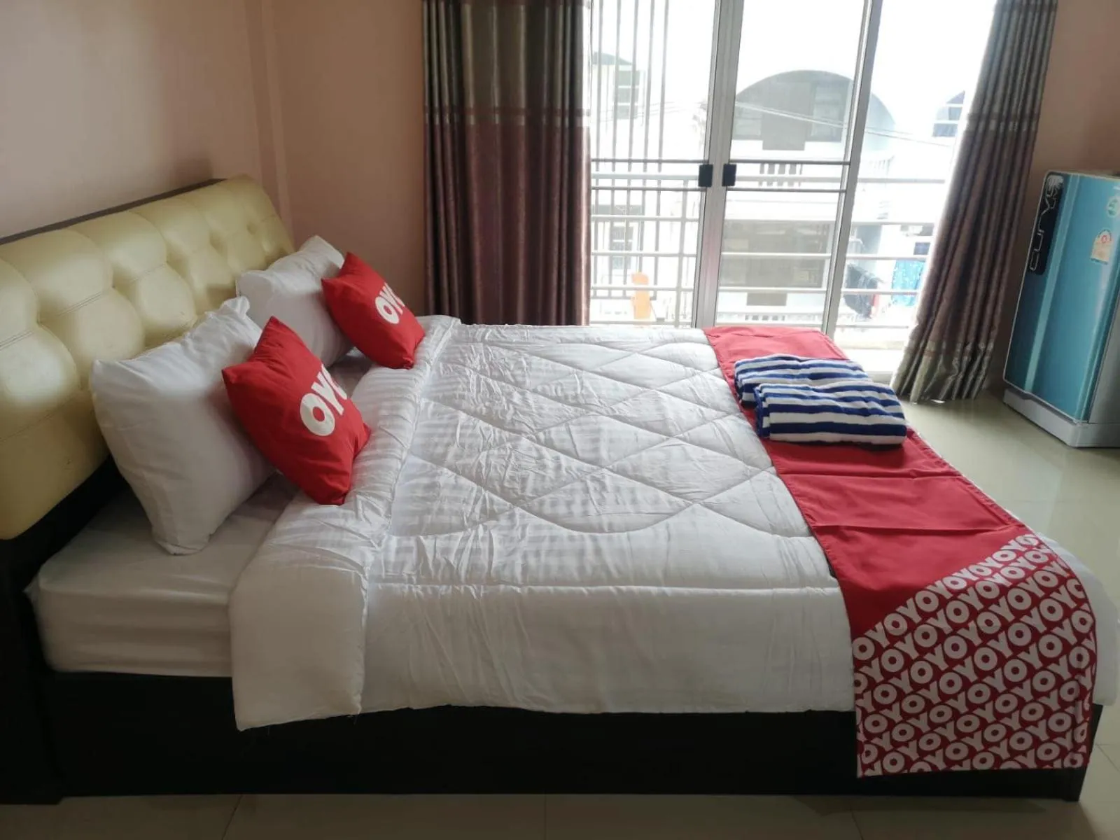 Bedroom, Bed in KJS Pattaya