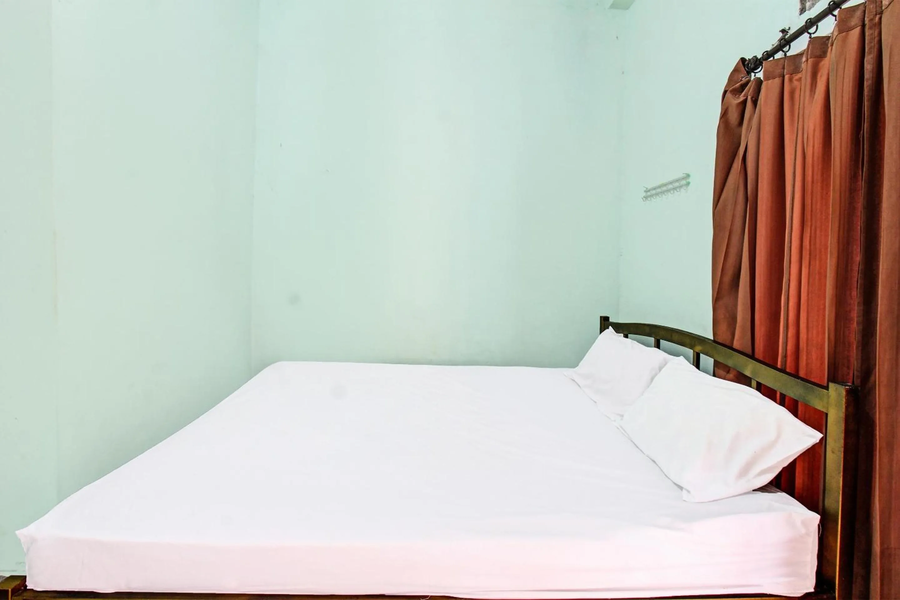 Bedroom, Bed in Hotel O Homestay Bang HajiNearLapangan Penujak ( Inen Gonggang)