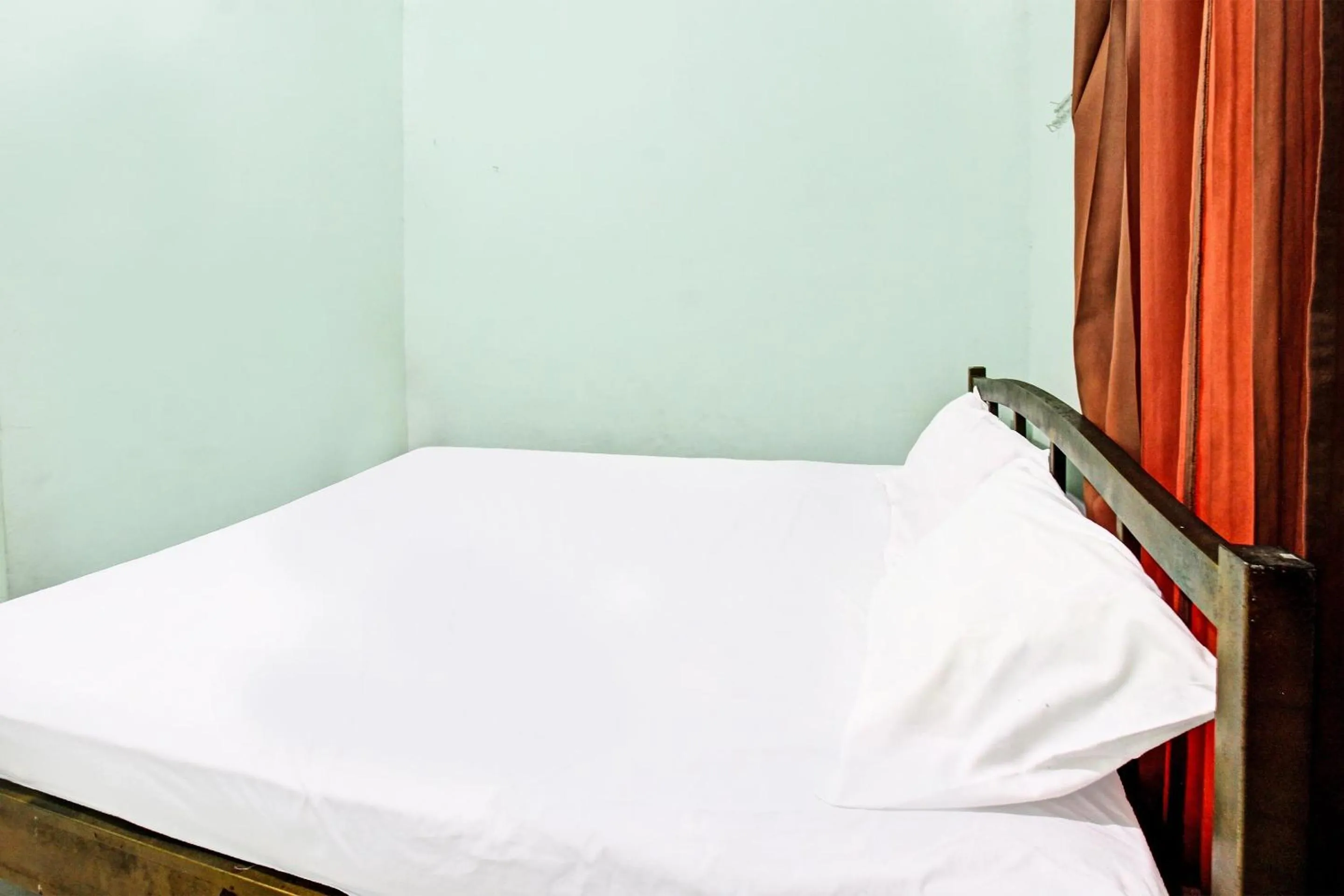 Bedroom, Bed in Hotel O Homestay Bang HajiNearLapangan Penujak ( Inen Gonggang)