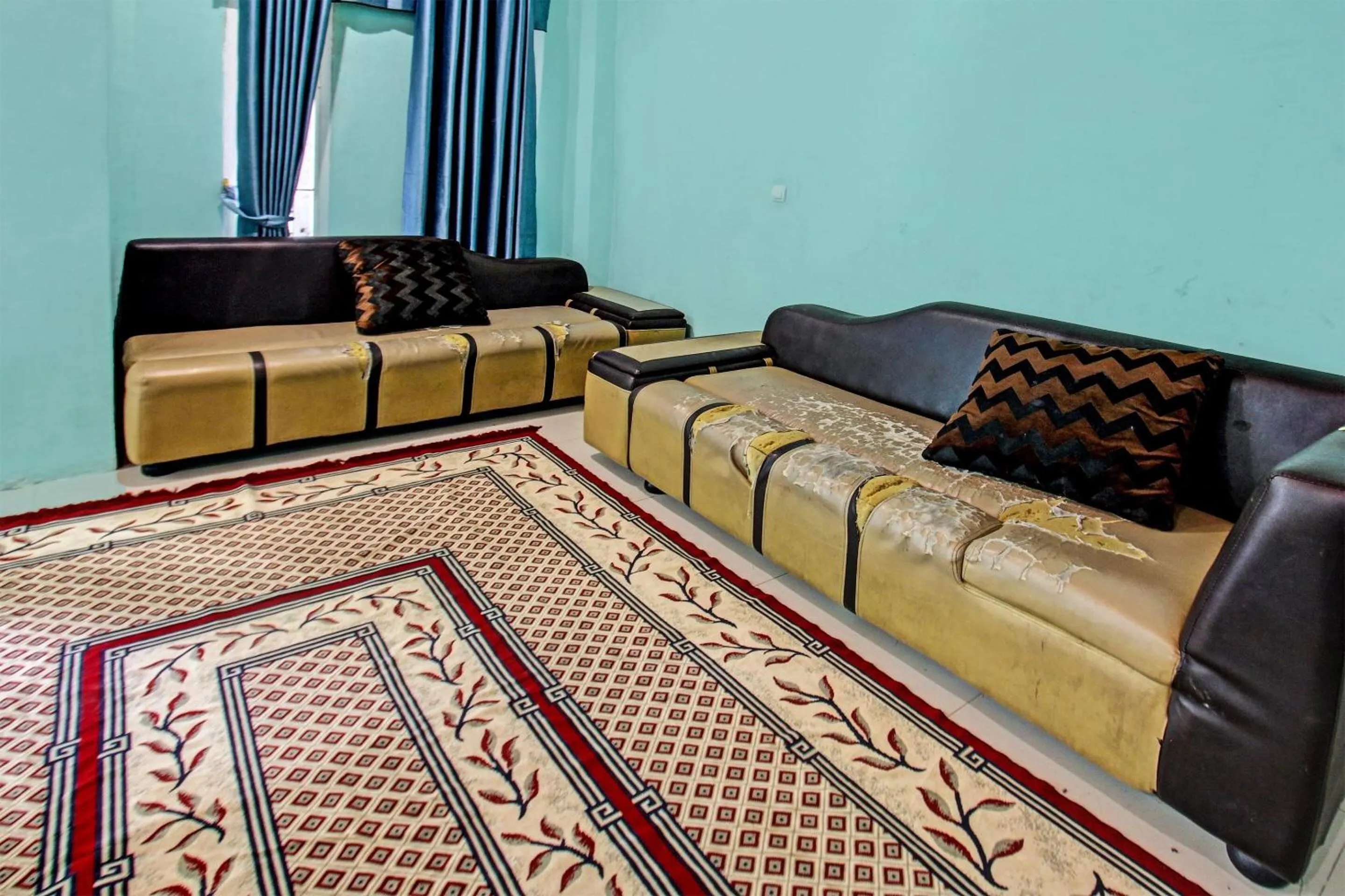 Lobby or reception in Hotel O Homestay Bang HajiNearLapangan Penujak ( Inen Gonggang)