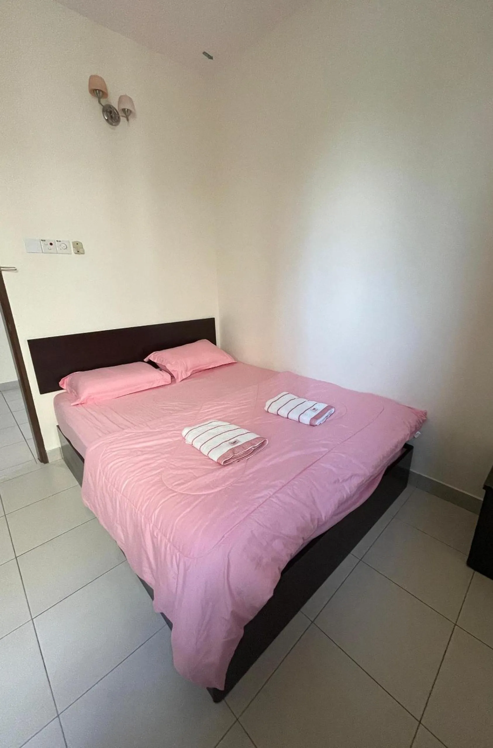 Bed in Intanova Hotel