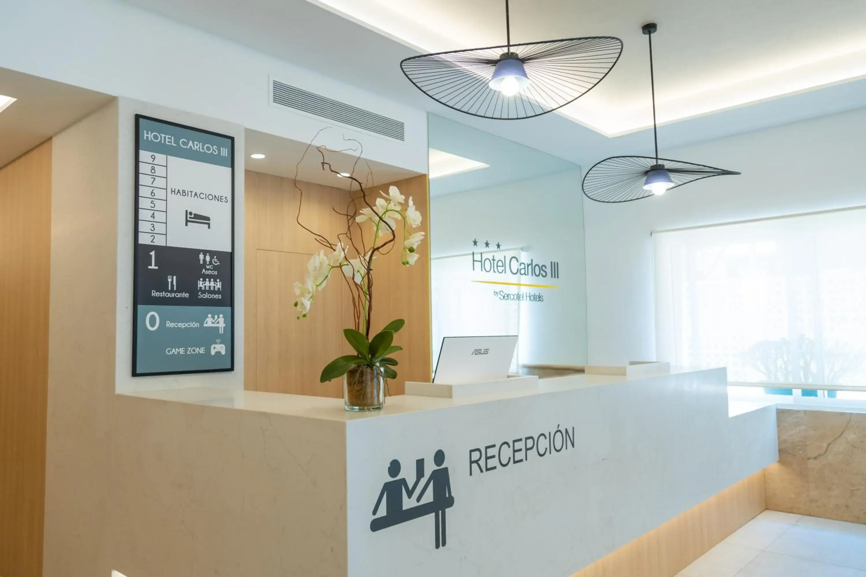 Lobby or reception in Sercotel Carlos III Lobby or reception in Sercotel Carlos III